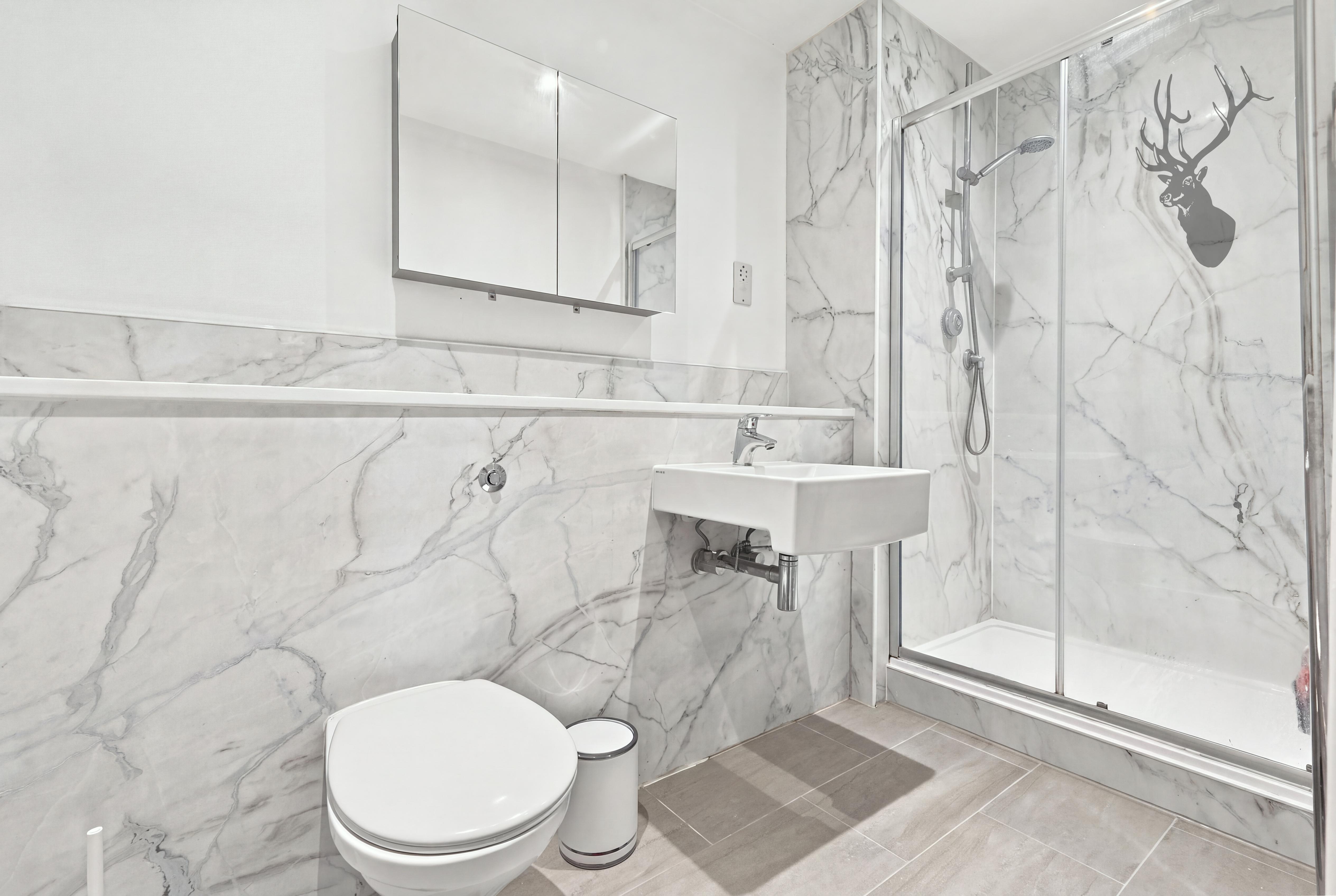 2 bedroom flat for sale, Iceni Court, Buckhurst Hill, IG9, photo 12 of 18
