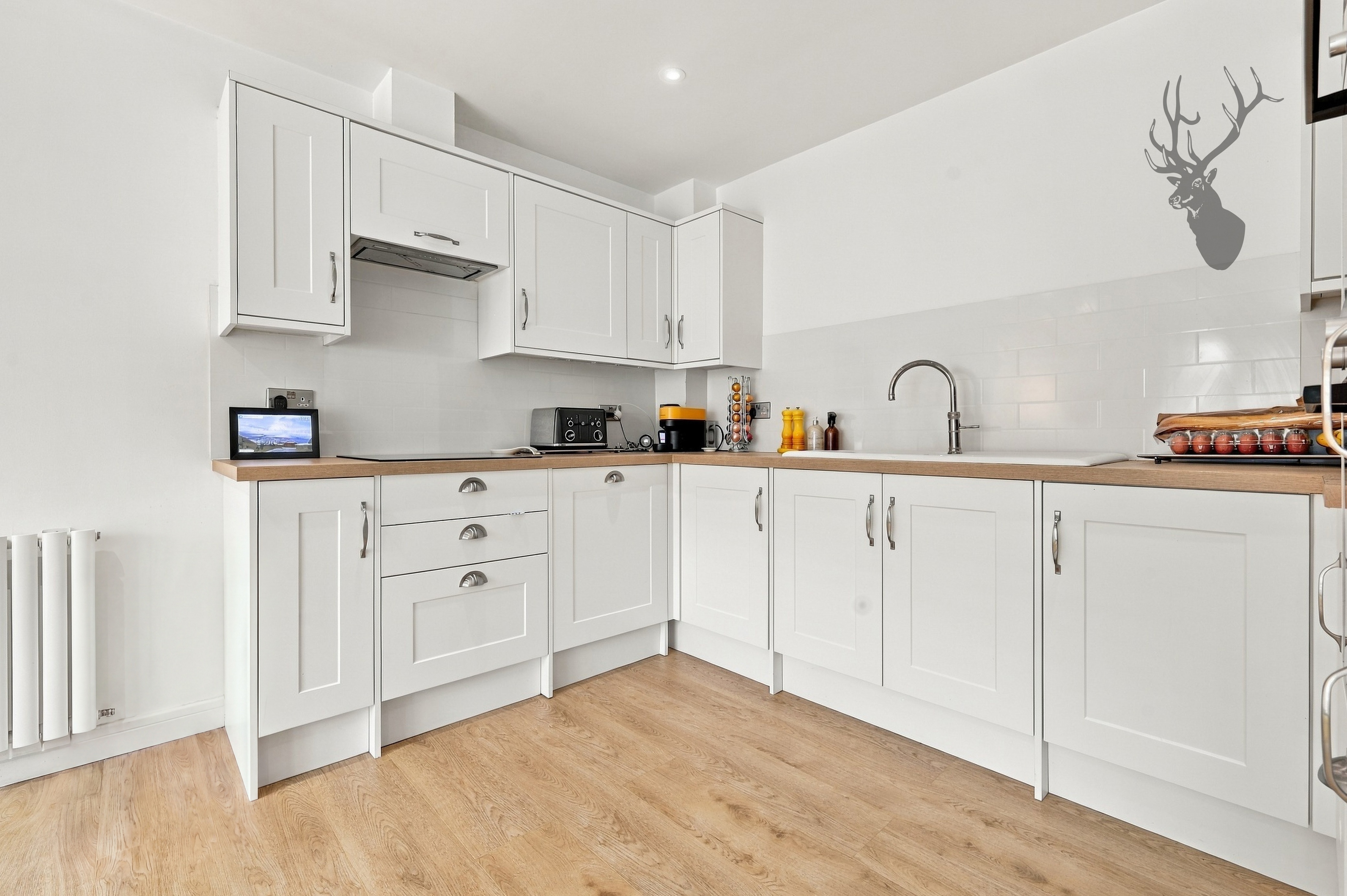2 bedroom flat for sale, Iceni Court, Buckhurst Hill, IG9, photo 6 of 18