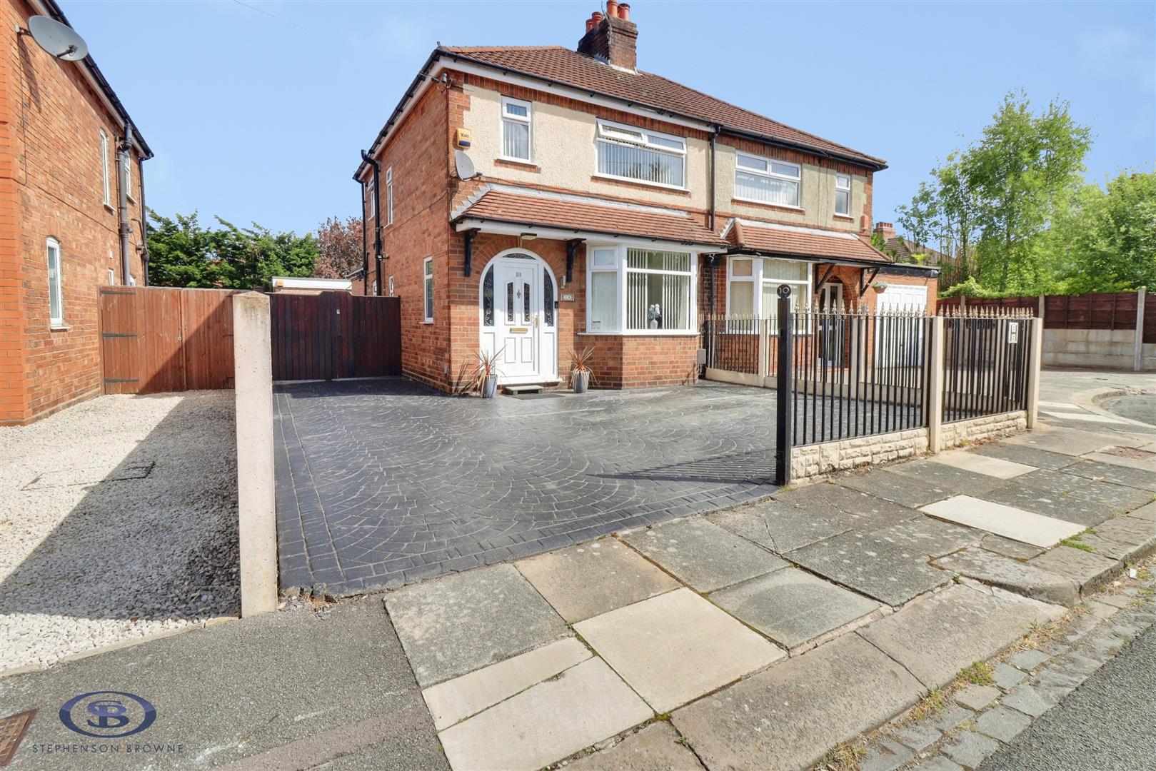 3 bedroom house for sale, Walford Avenue, Crewe, CW2