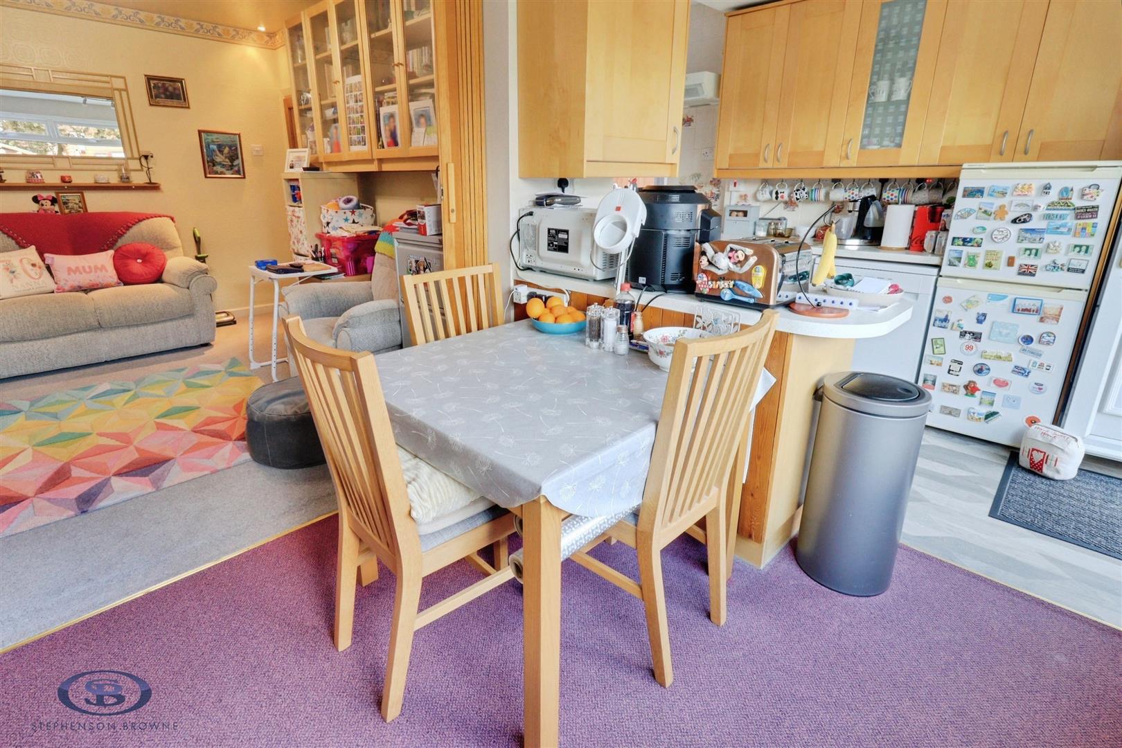 3 bedroom house for sale, Walford Avenue, Crewe, CW2, photo 3