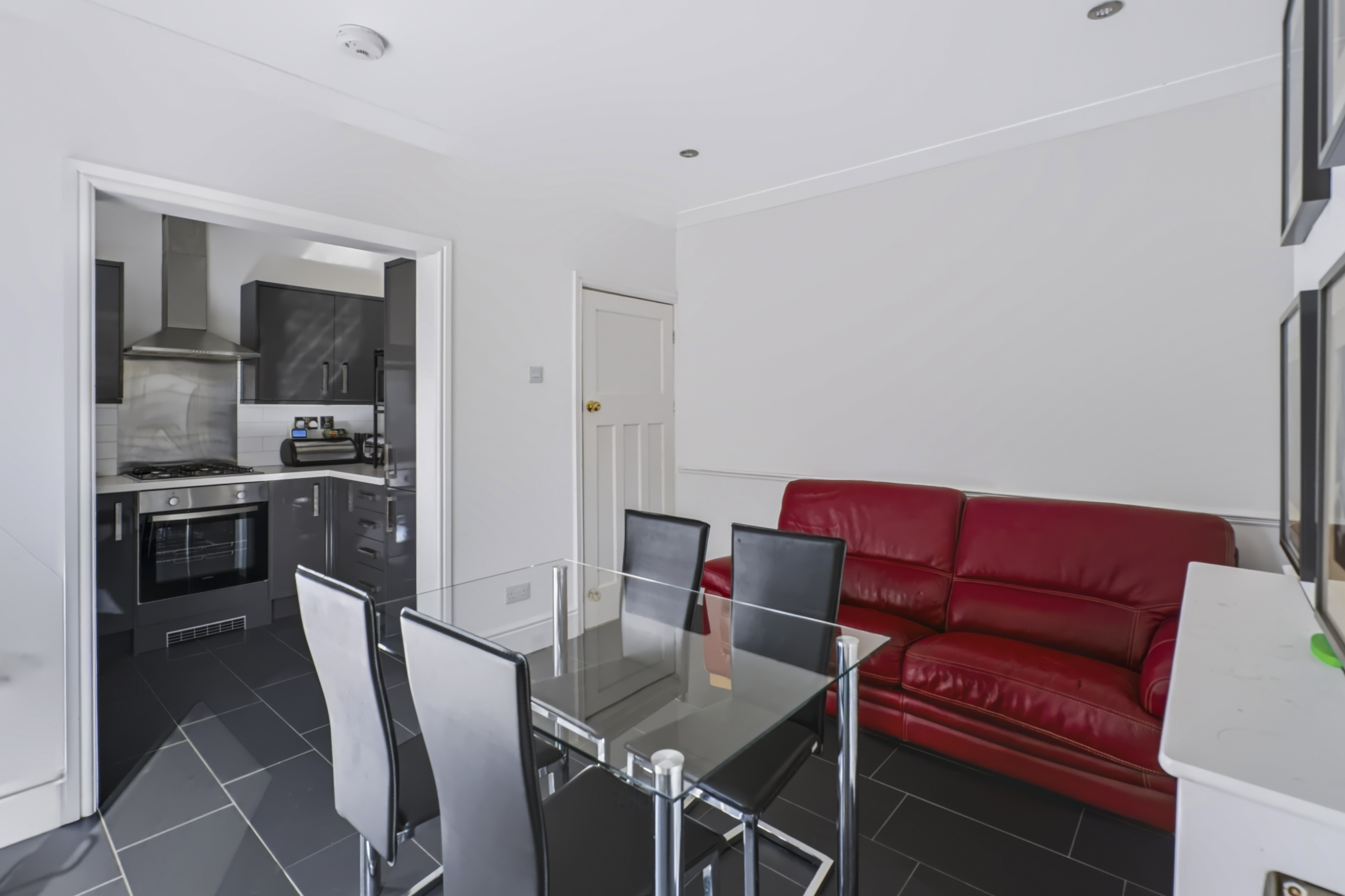 3 bedroom semi detached house for sale, Hathaway Road, Coventry, CV4, photo 8 of 20