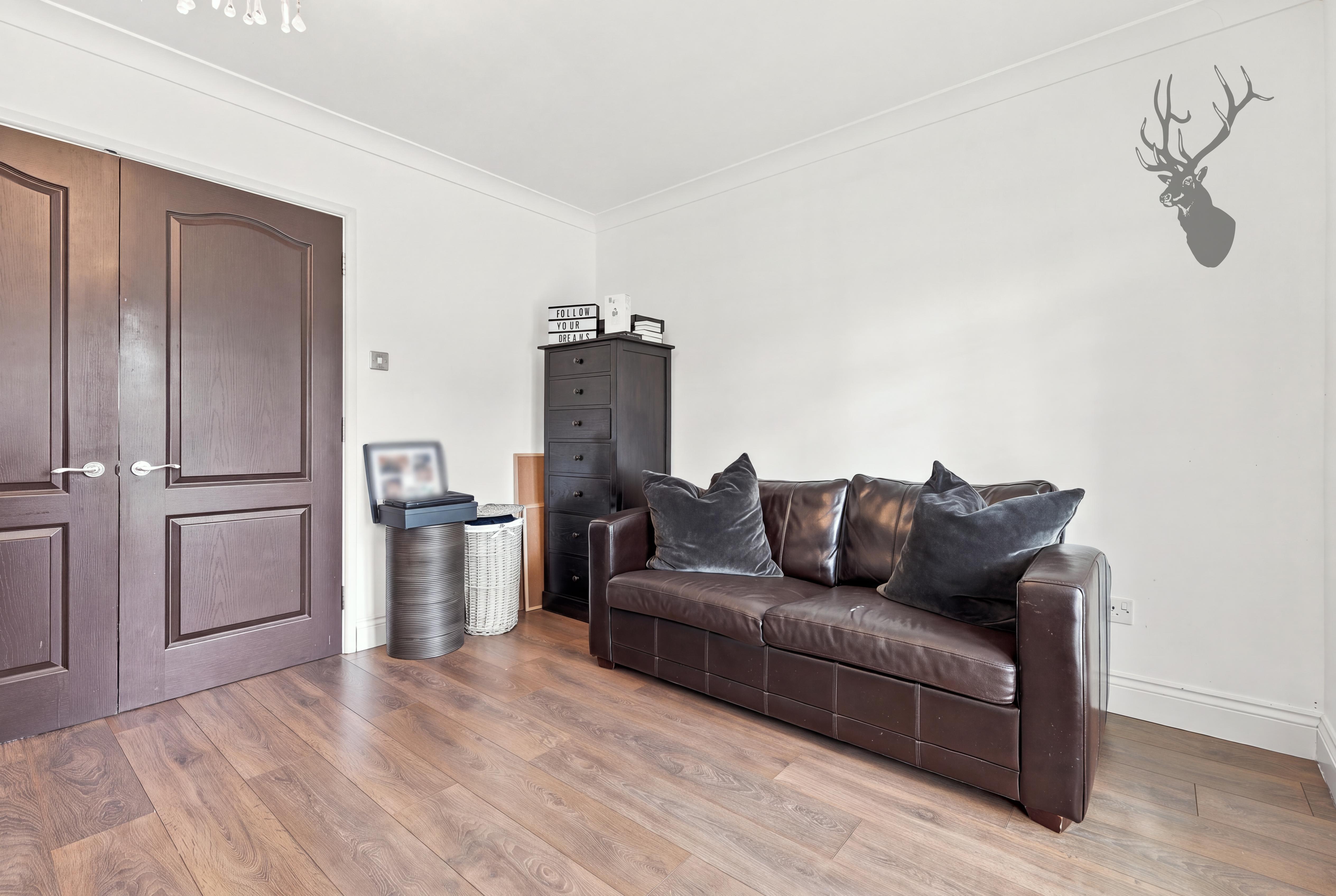 4 bedroom end of terrace house for sale, Palmerston Road, Buckhurst Hill, IG9, photo 13 of 20