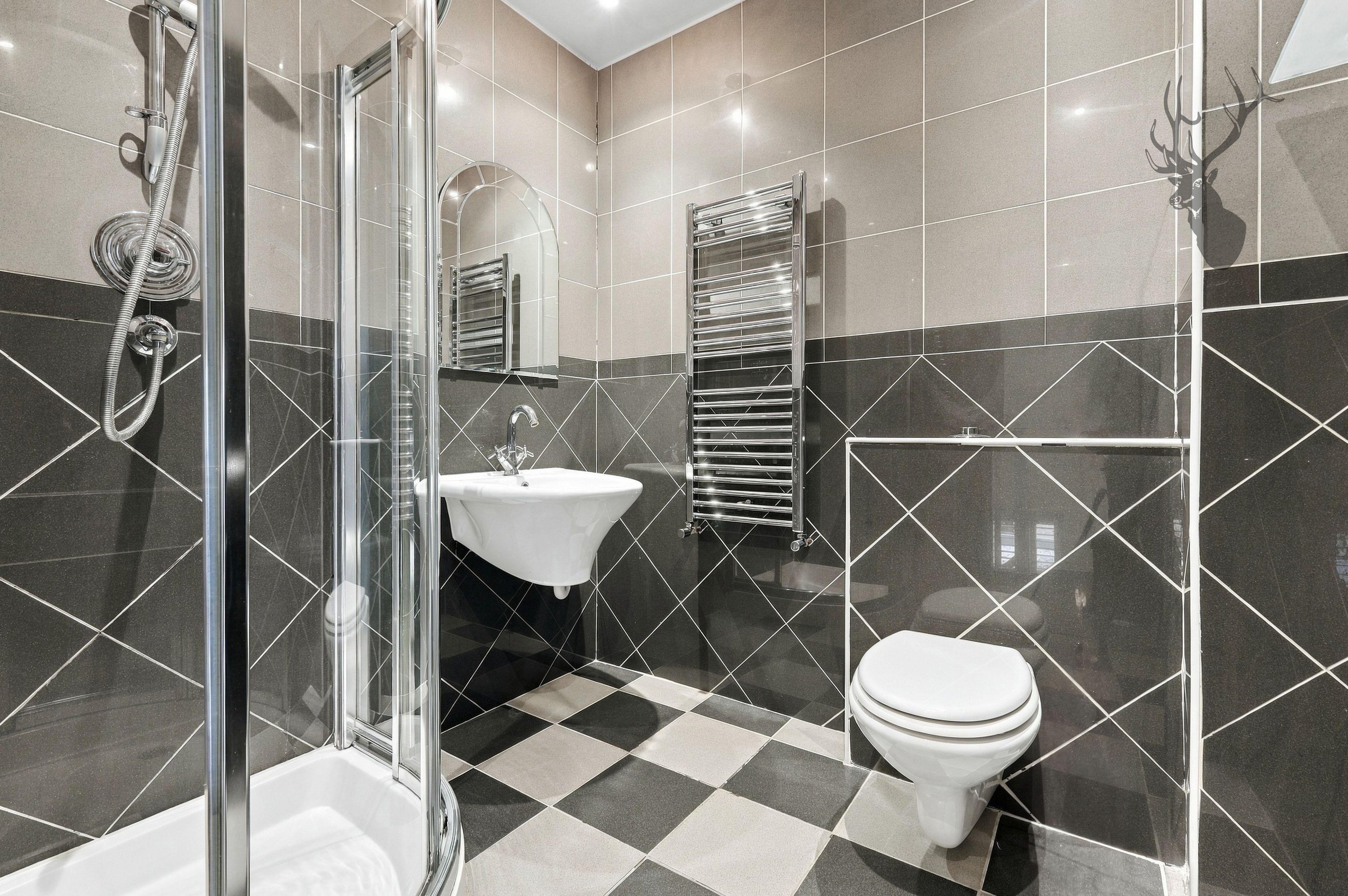 4 bedroom end of terrace house for sale, Palmerston Road, Buckhurst Hill, IG9, photo 18 of 20