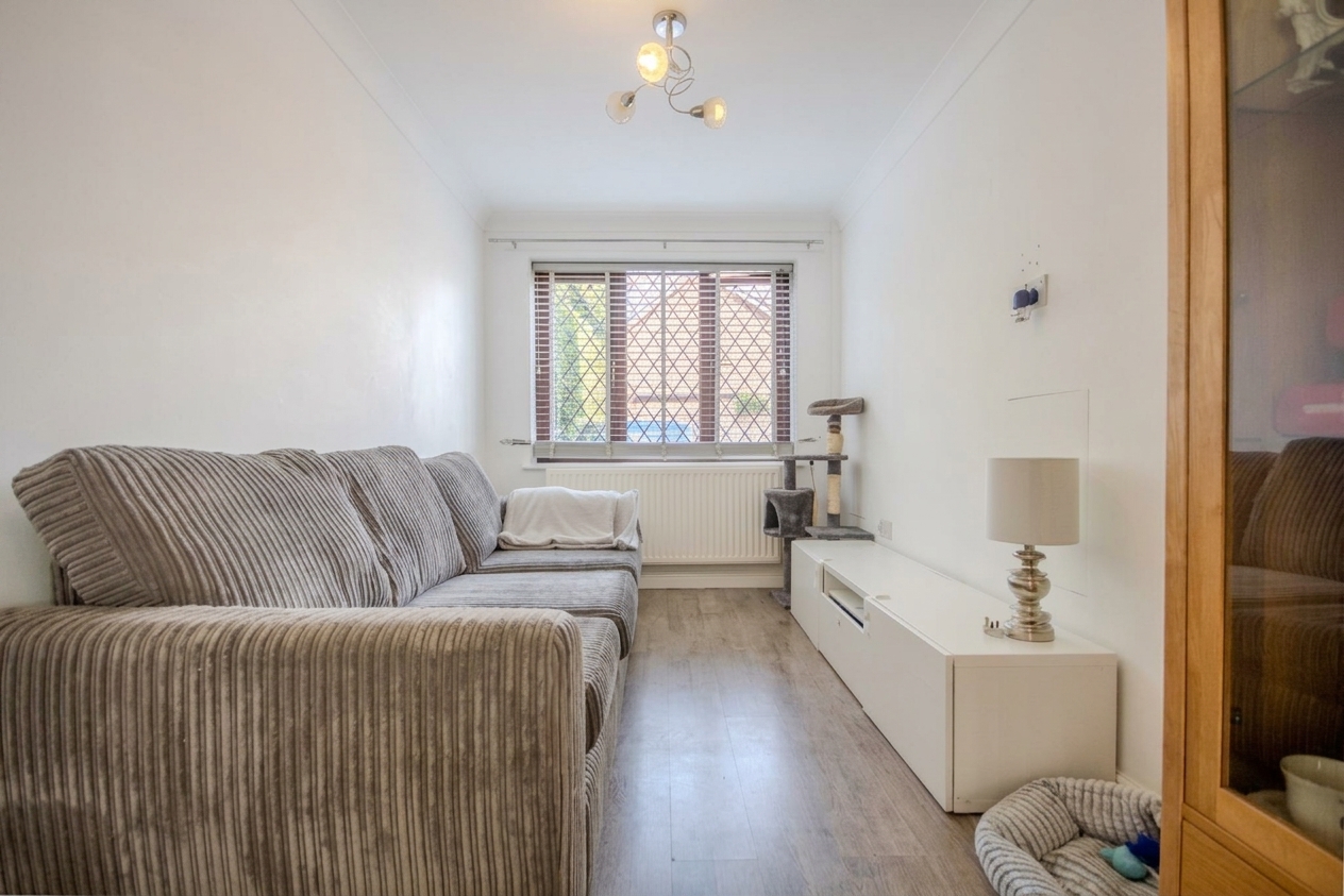 5 bedroom detached house for sale, Oakfields, Cardiff, CF3, photo 13 of 20