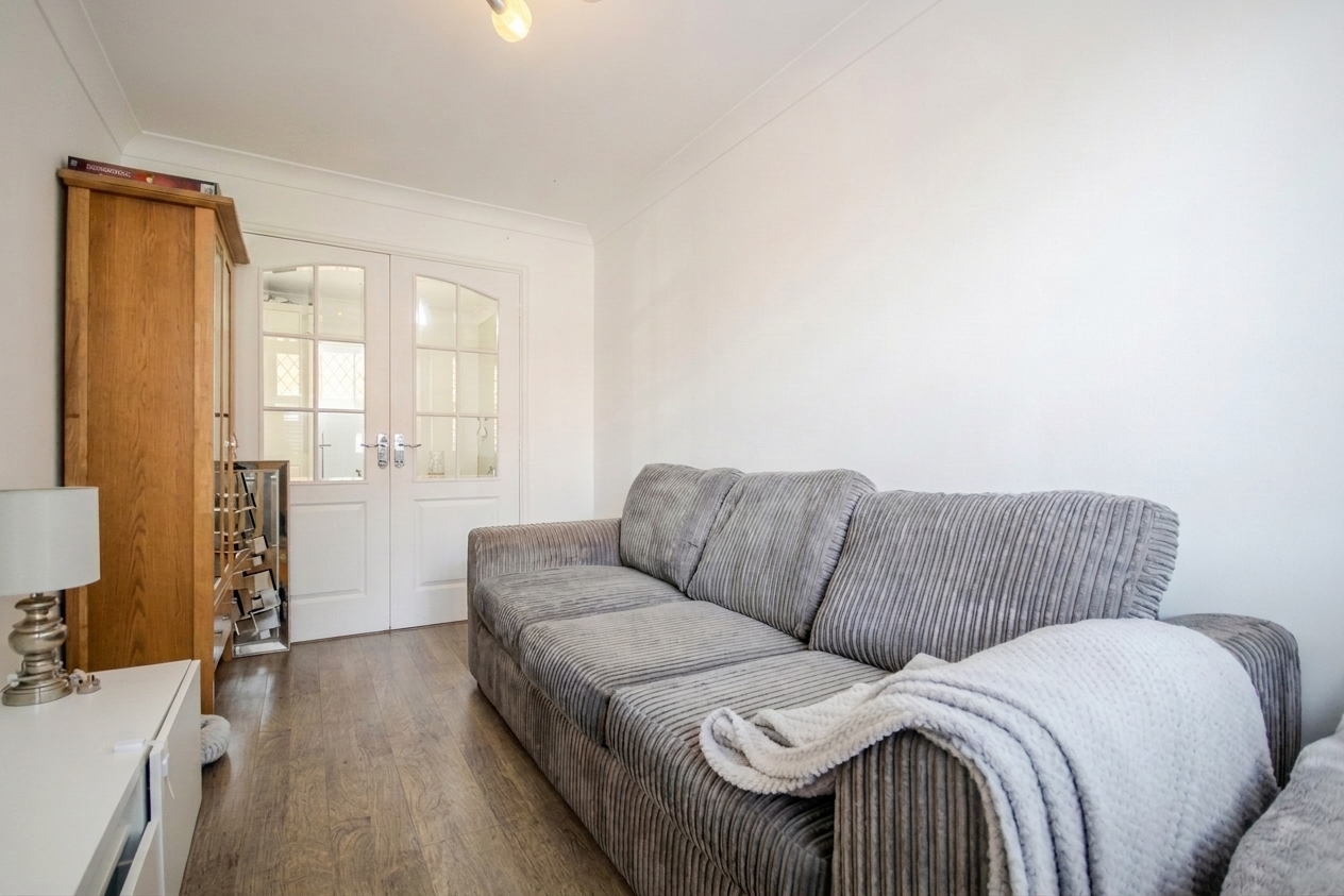 5 bedroom detached house for sale, Oakfields, Cardiff, CF3, photo 14 of 20