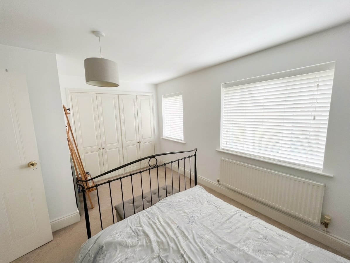 3 bedroom end of terrace house for sale, Merlin Close, Leicester, LE7, photo 7 of 14