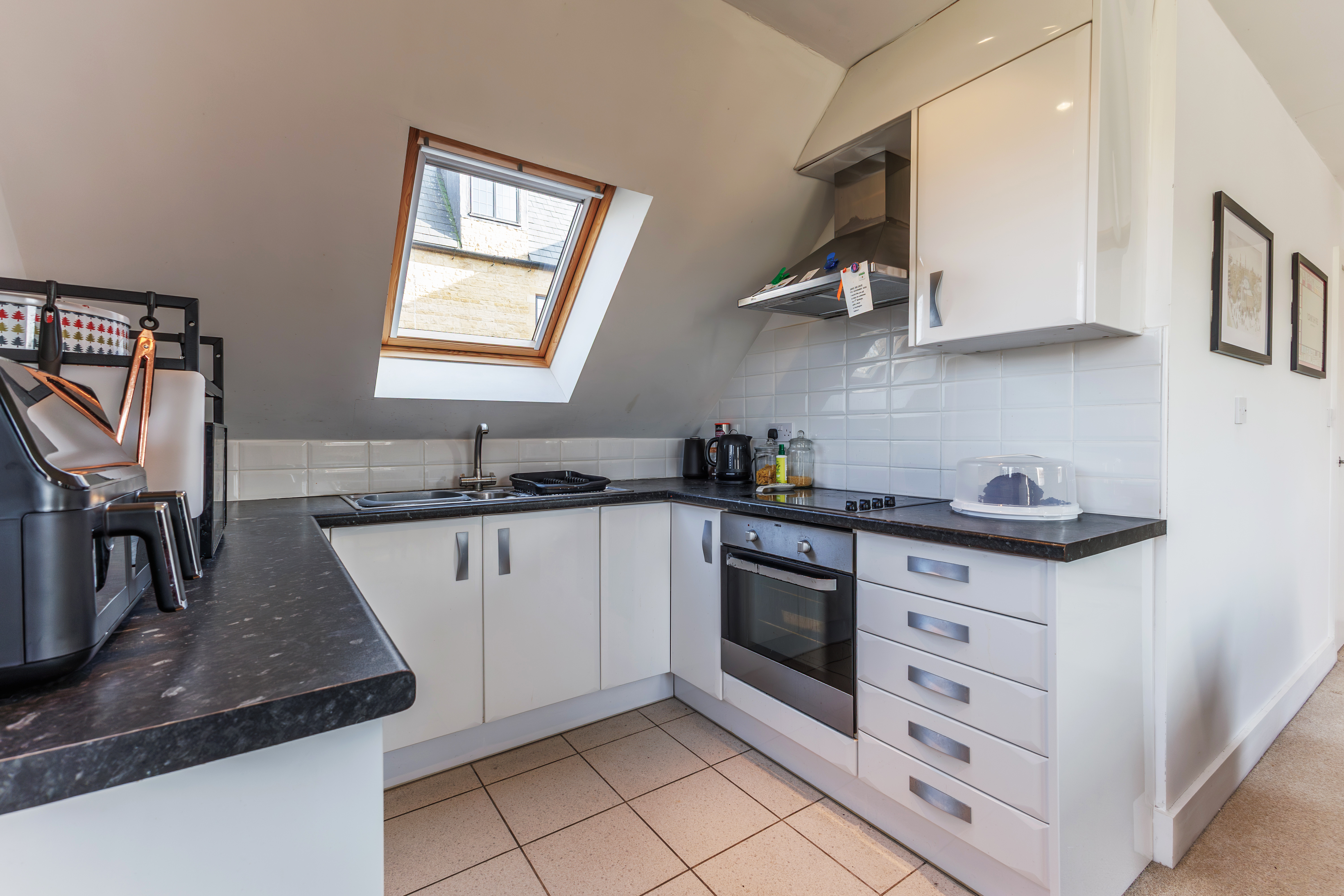2 bedroom flat for sale, The Old Post Office New Road, Moreton-In-Marsh, GL56