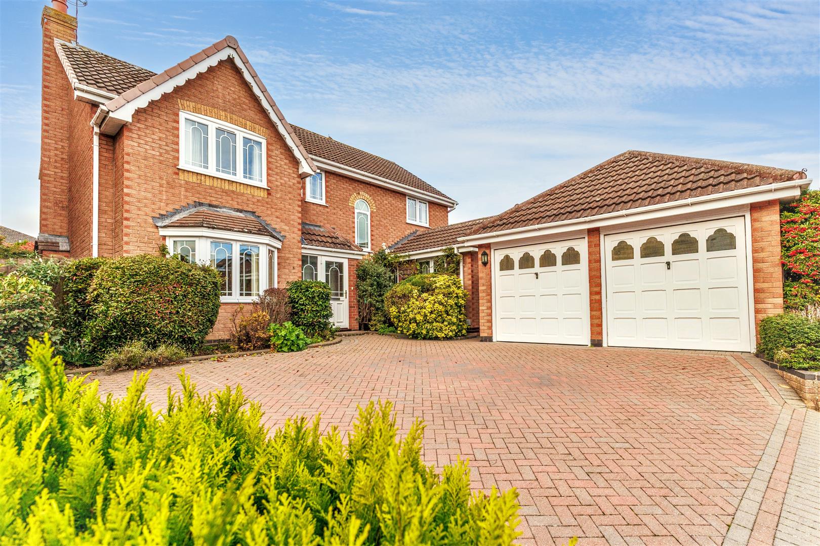 4 bedroom detached house for sale, Hunter Rise, Pershore, WR10