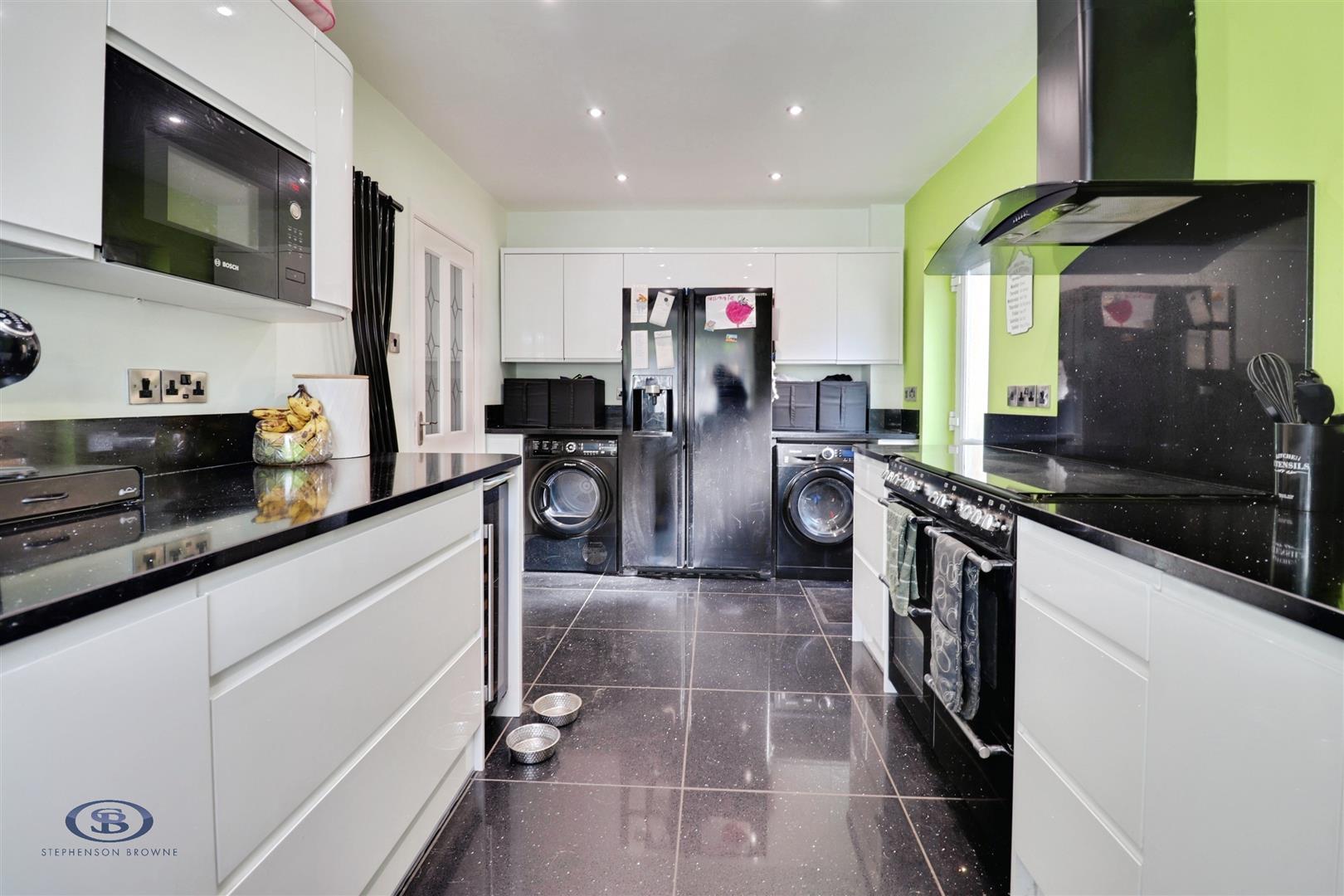 4 bedroom house for sale, Hillwood Road, Crewe, CW3, photo 8 of 20