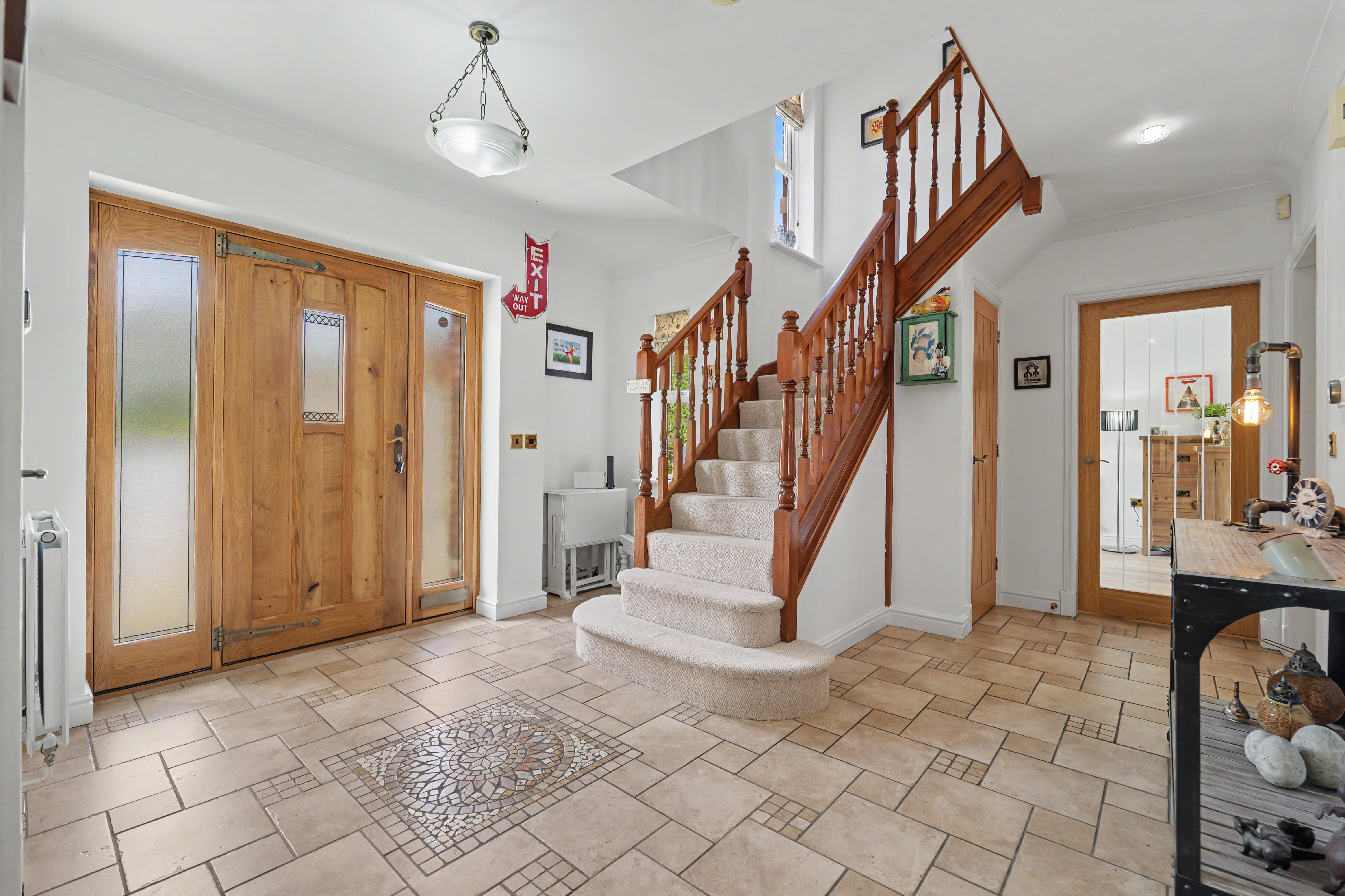 5 bedroom detached house for sale, Woodlands Close, Leicester, LE2