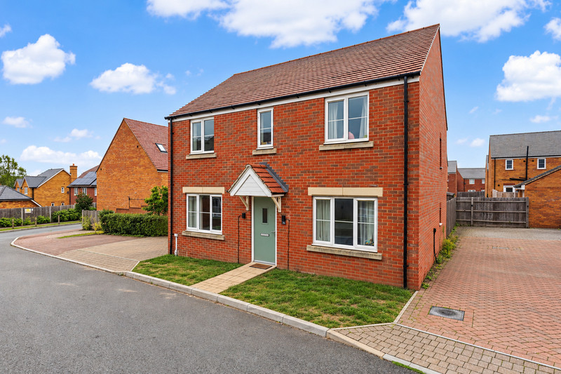 4 bedroom for sale, Green Oak Crescent, Iwade, ME9