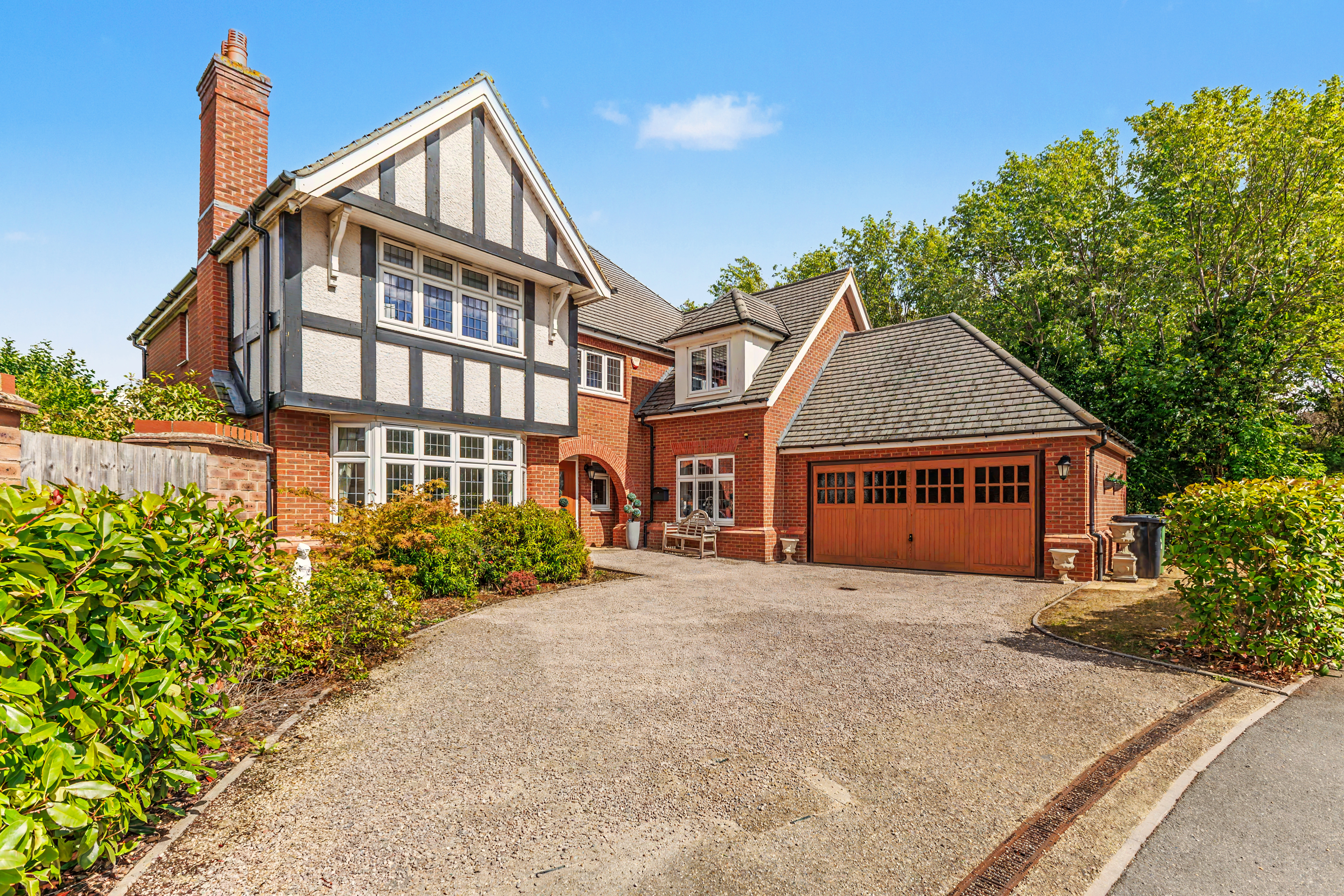 5 bedroom detached house for sale, Lodge Park Drive, Evesham, WR11
