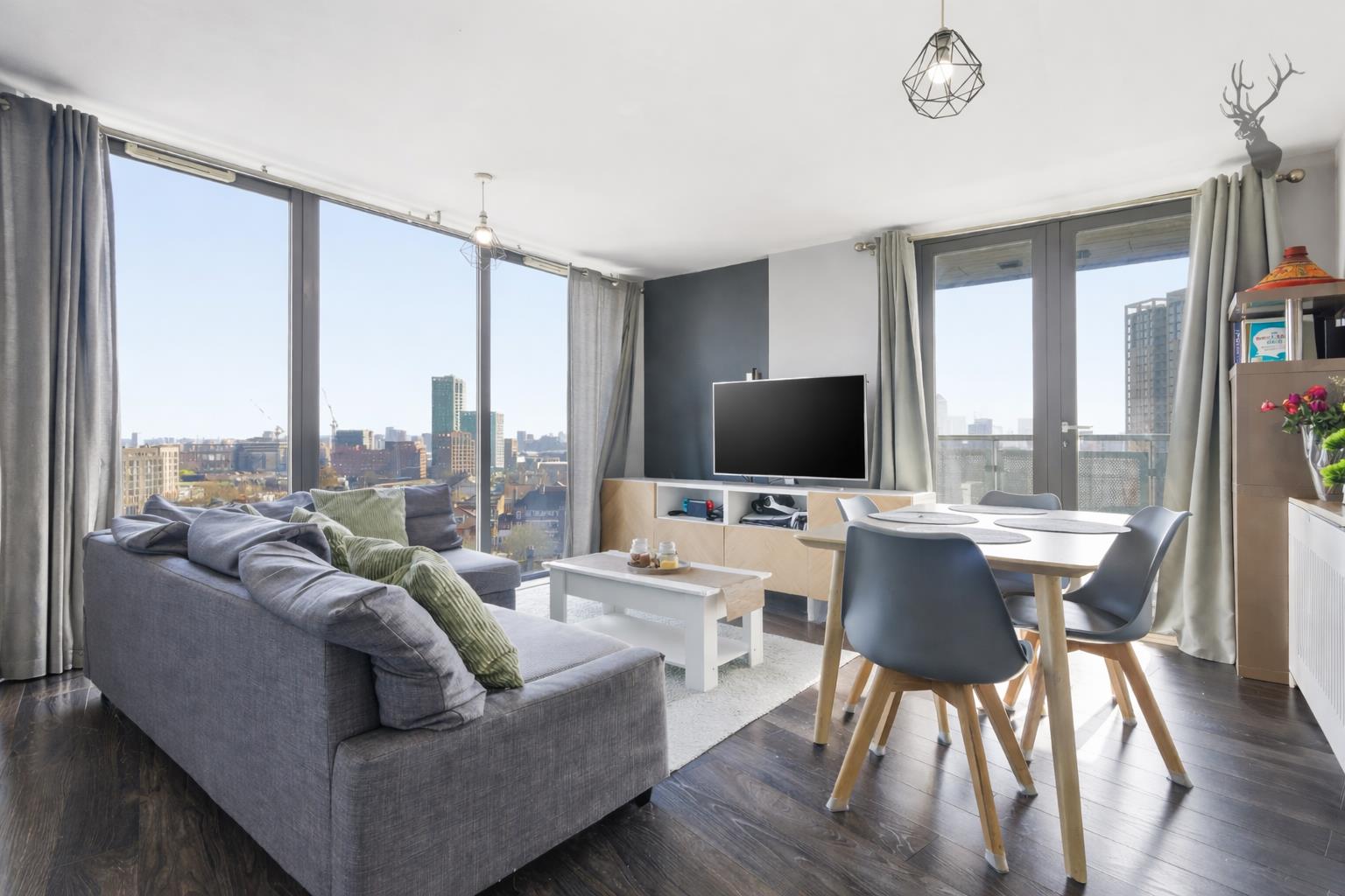 2 bedroom apartment for sale, Fondant Court, London, E3, photo 2