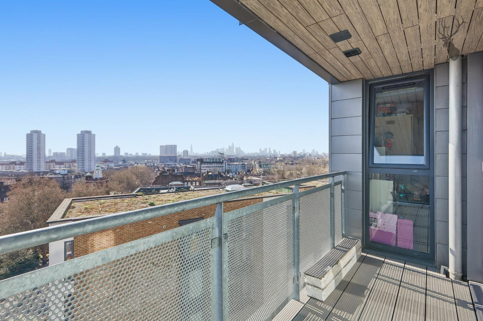2 bedroom apartment for sale, Fondant Court, London, E3, photo 6 of 12