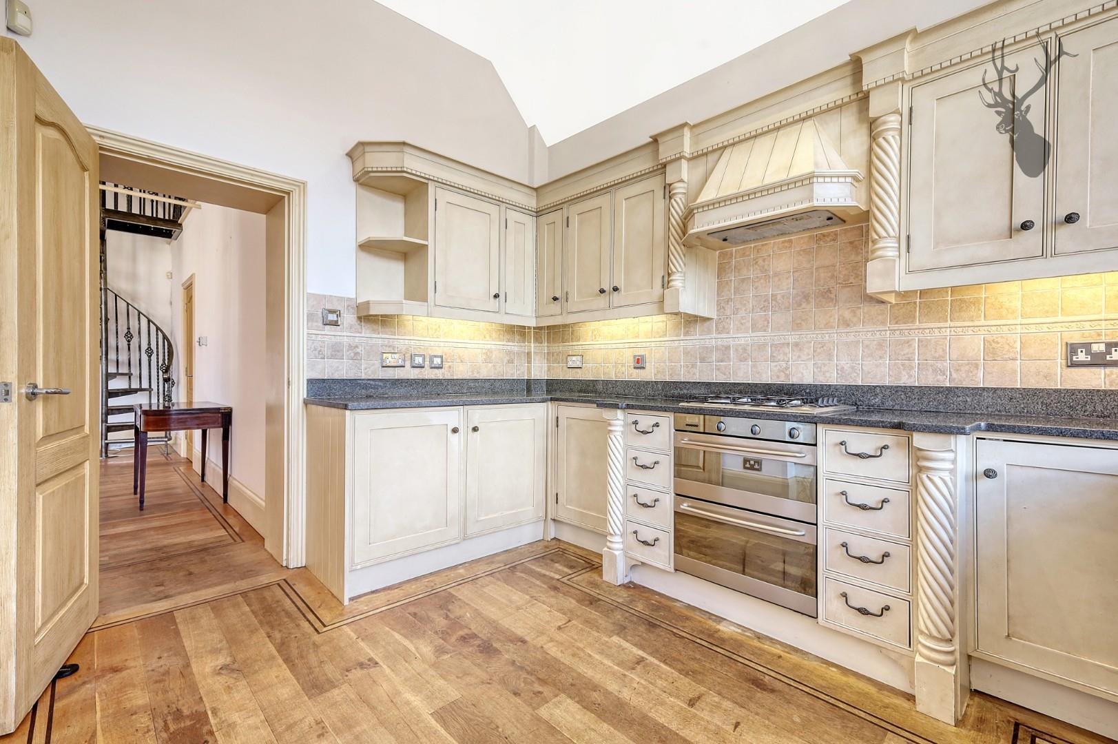 2 bedroom apartment for sale, Elmbridge Hall, Ongar, CM5, photo 3