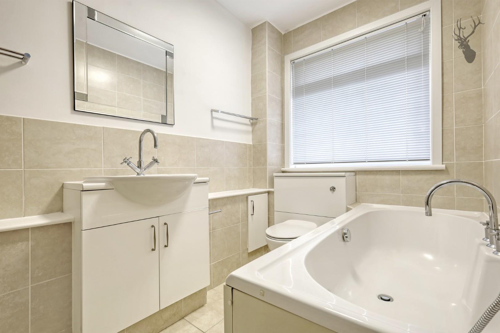 2 bedroom flat for sale, Forest Drive, Epping, CM16, photo 7 of 9