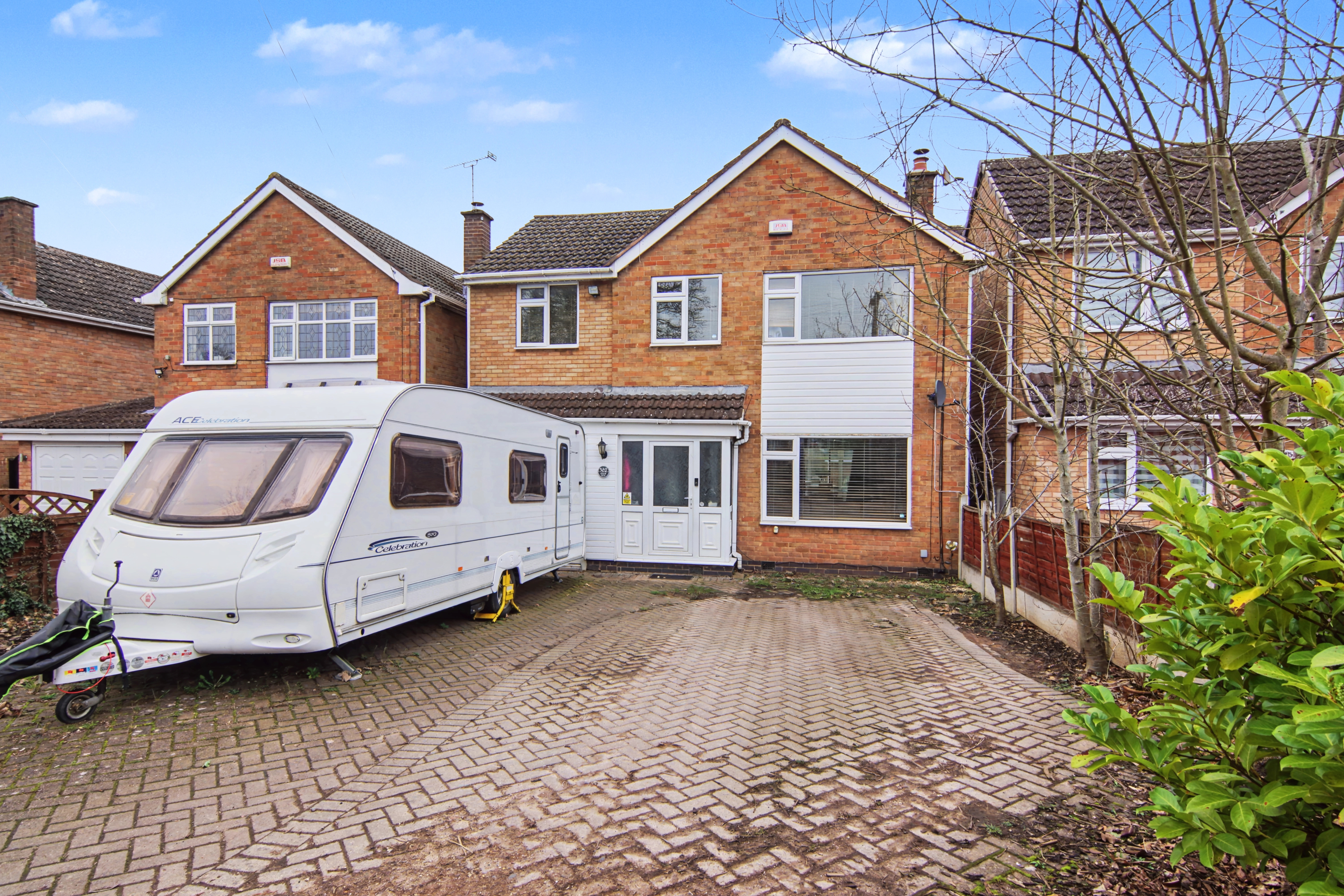 4 bedroom detached house for sale, Broad Lane, Coventry, CV5, photo 1