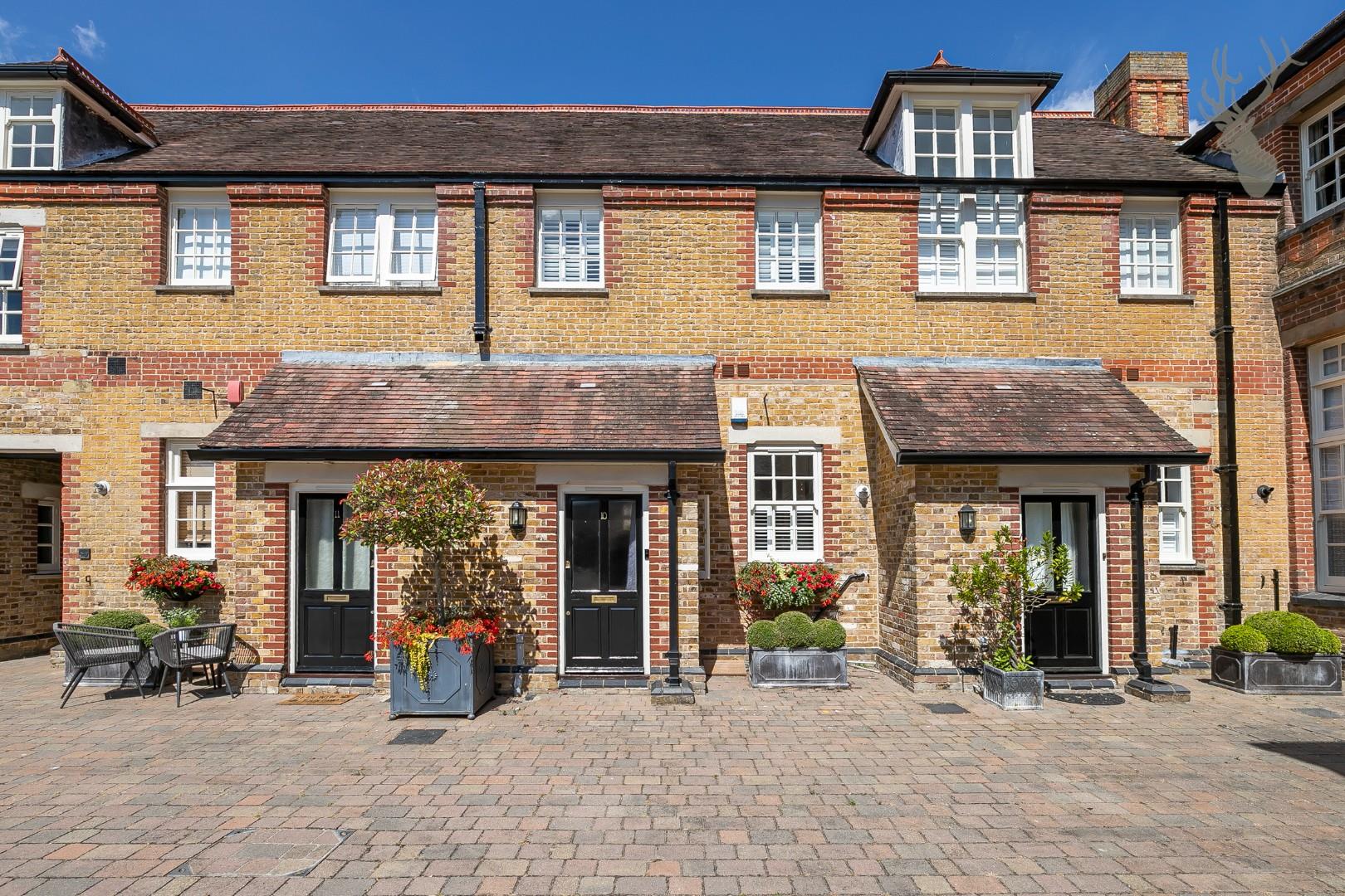 3 bedroom terraced house for sale, Elmbridge Hall, Ongar, CM5