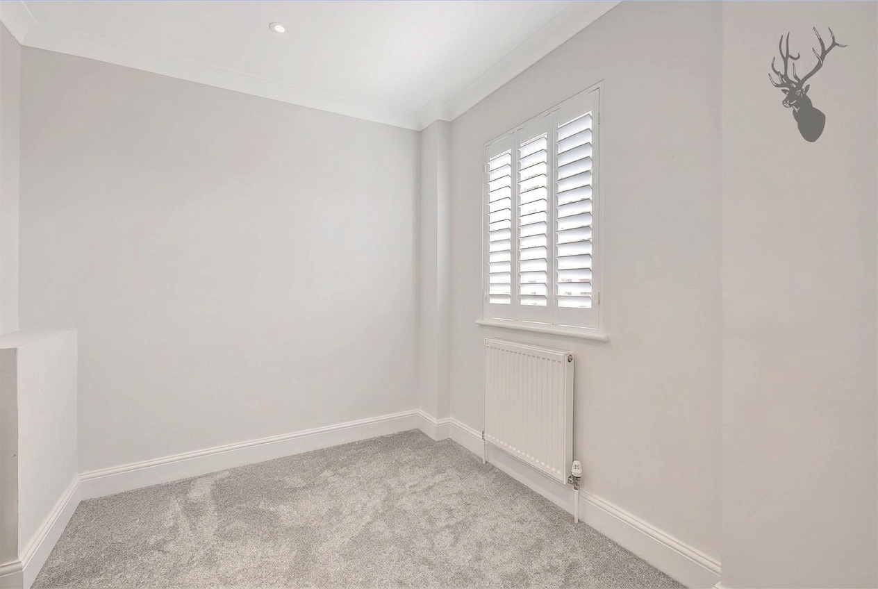 3 bedroom terraced house for sale, Elmbridge Hall, Ongar, CM5, photo 13 of 19