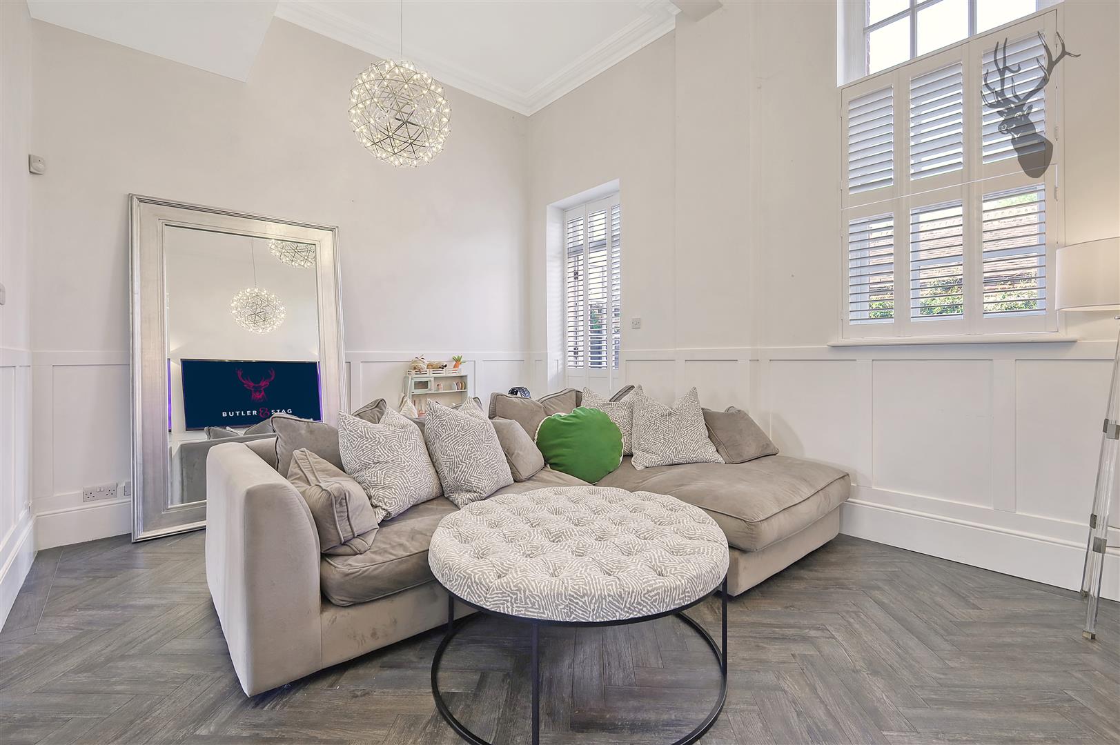 3 bedroom terraced house for sale, Elmbridge Hall, Ongar, CM5, photo 3