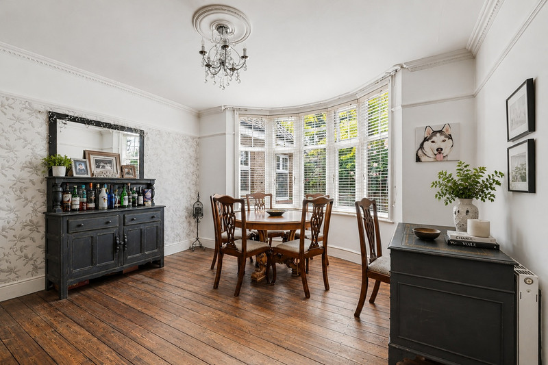 6 bedroom for sale, Key Street, Sittingbourne, ME10