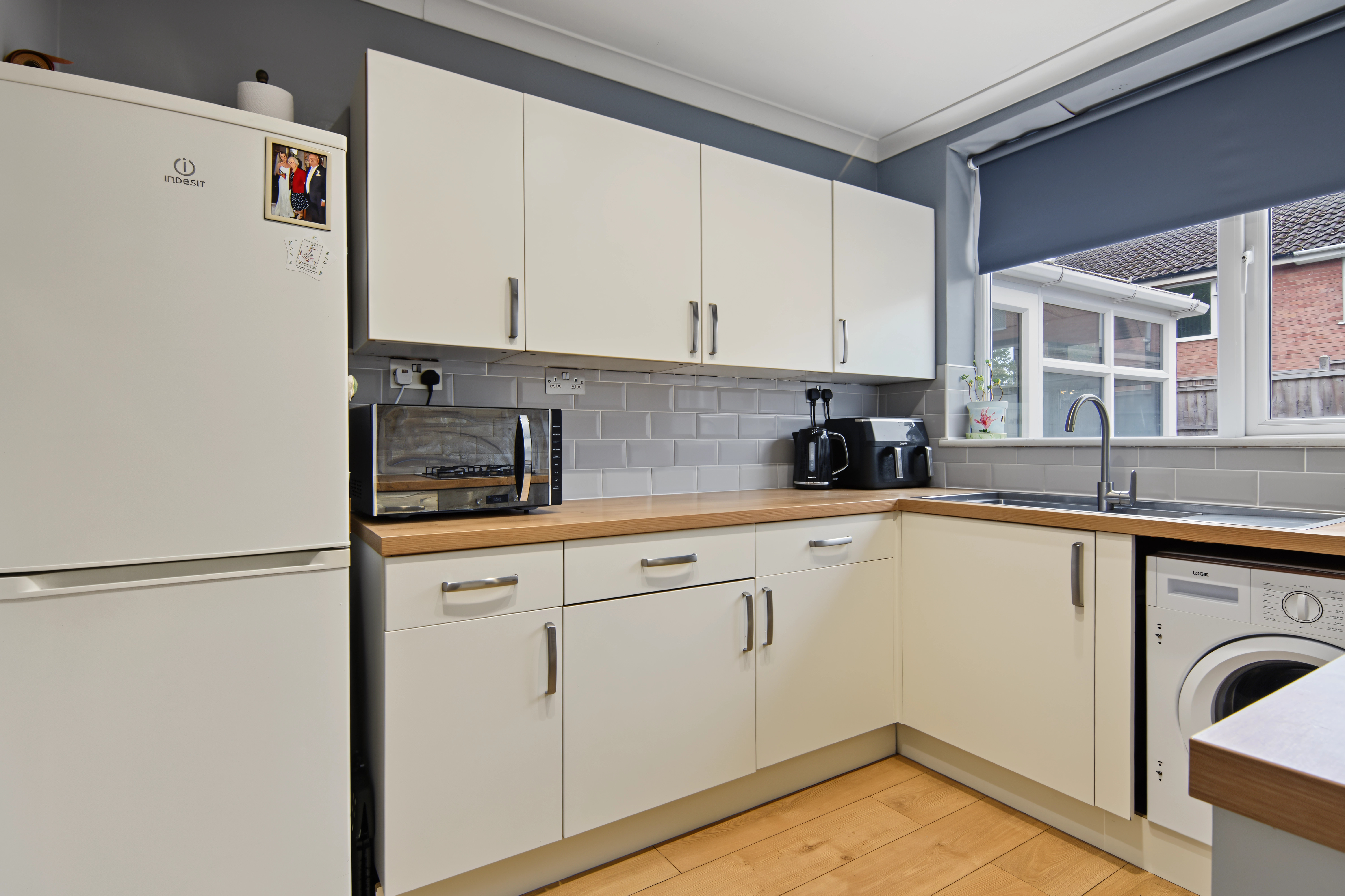 3 bedroom semi detached house for sale, Sutherland Avenue, Coventry, CV5, photo 6 of 20