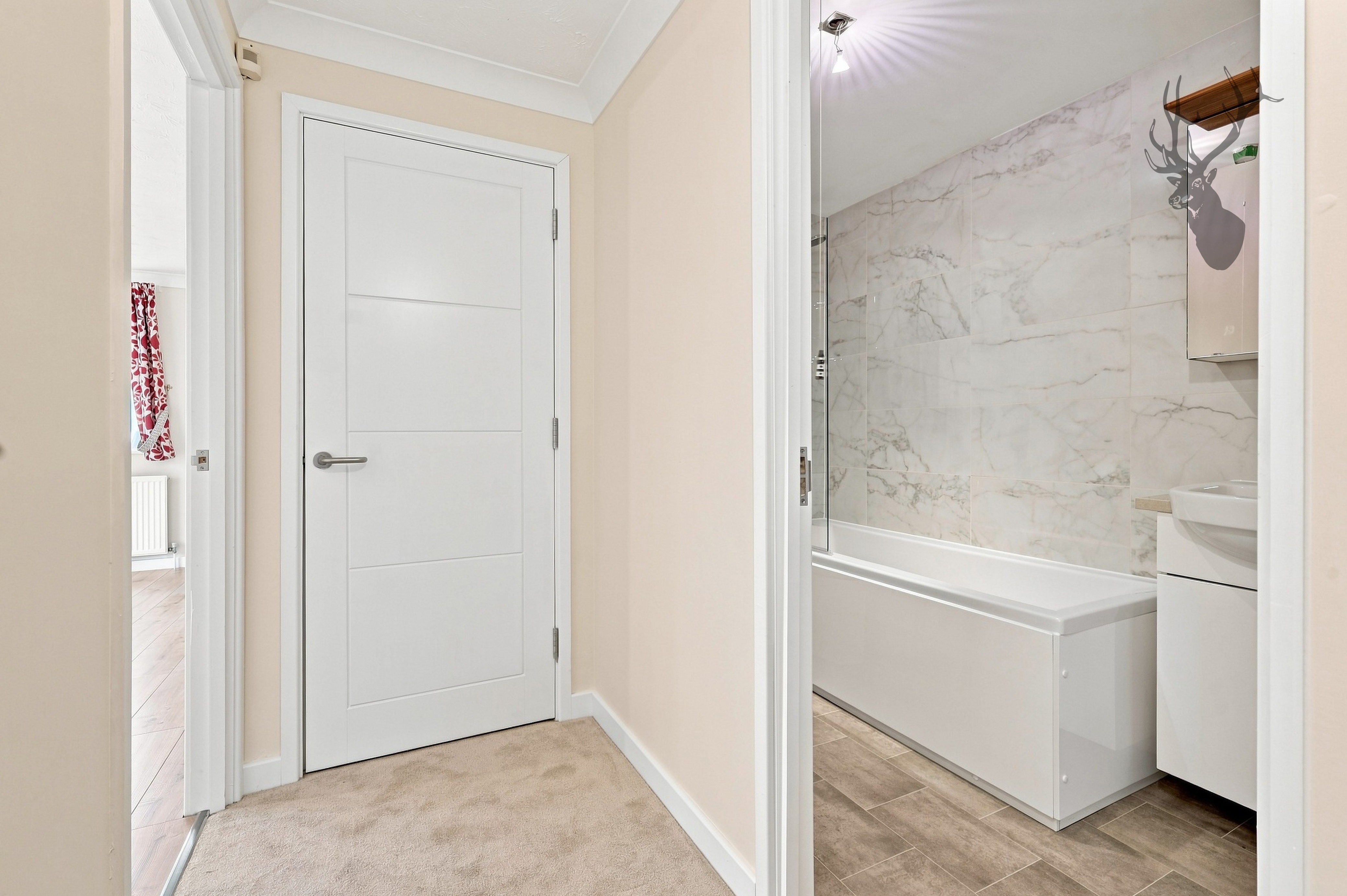 2 bedroom flat for sale, Riley House, London, E3, photo 4