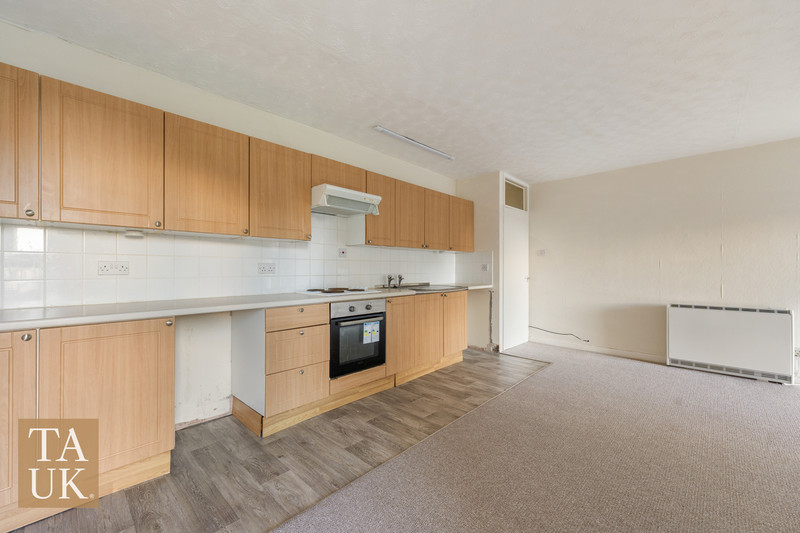 2 bedroom for sale, Ffordd Siabod, Y Felinheli, LL56, photo 5