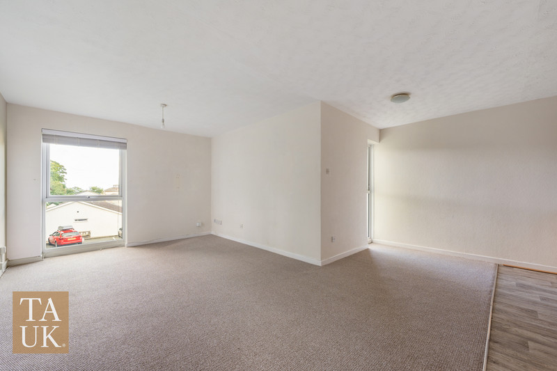 2 bedroom for sale, Ffordd Siabod, Y Felinheli, LL56, photo 6 of 11