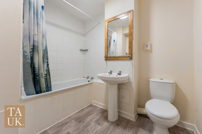 2 bedroom for sale, Ffordd Siabod, Y Felinheli, LL56, photo 10 of 11
