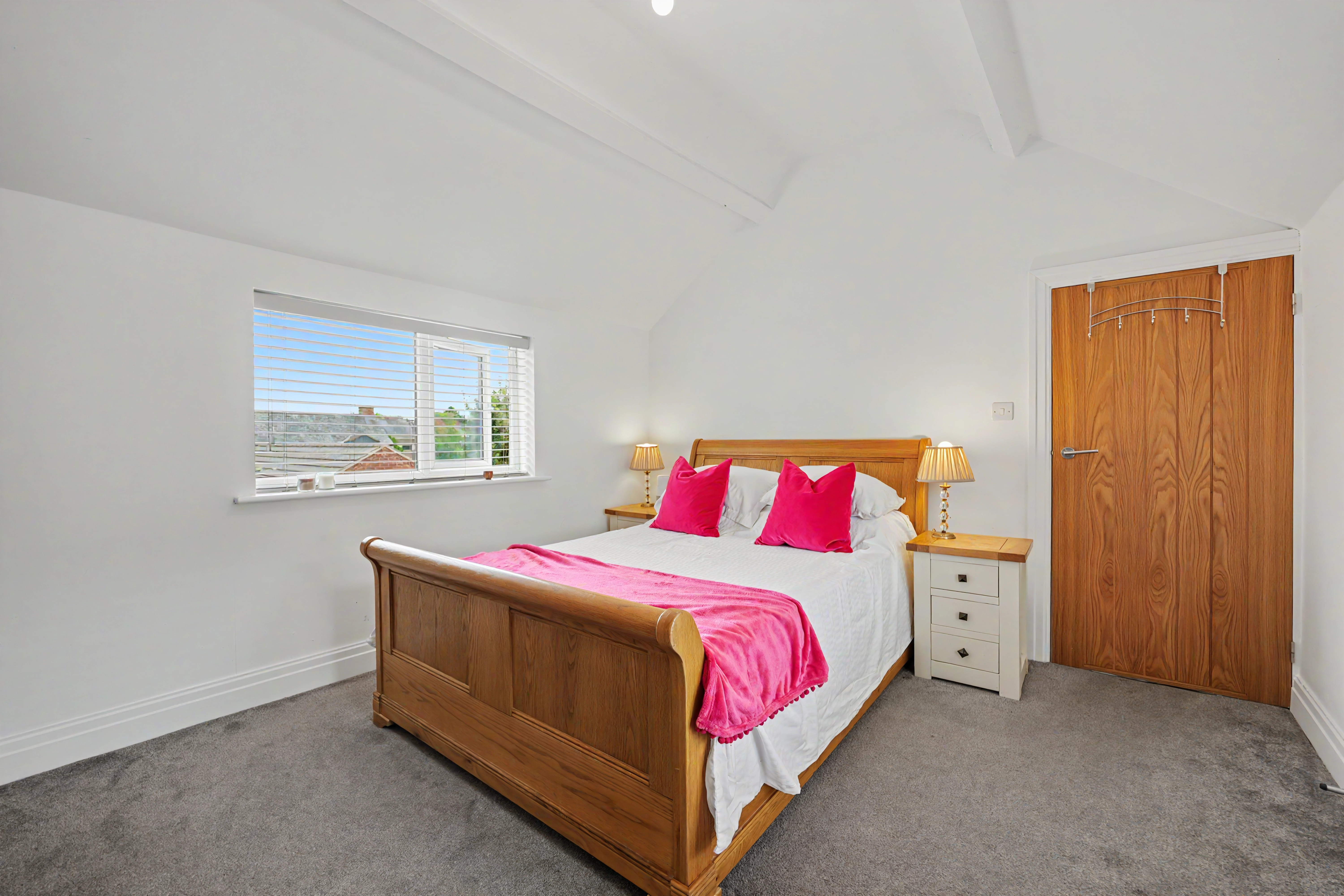 3 bedroom detached house for sale, Dover Street, Leicester, LE8