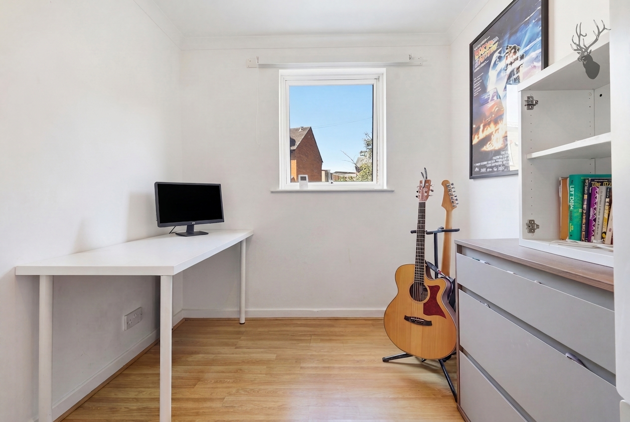 5 bedroom mid-terraced house for sale, Blondin Street, London, E3, photo 12 of 19