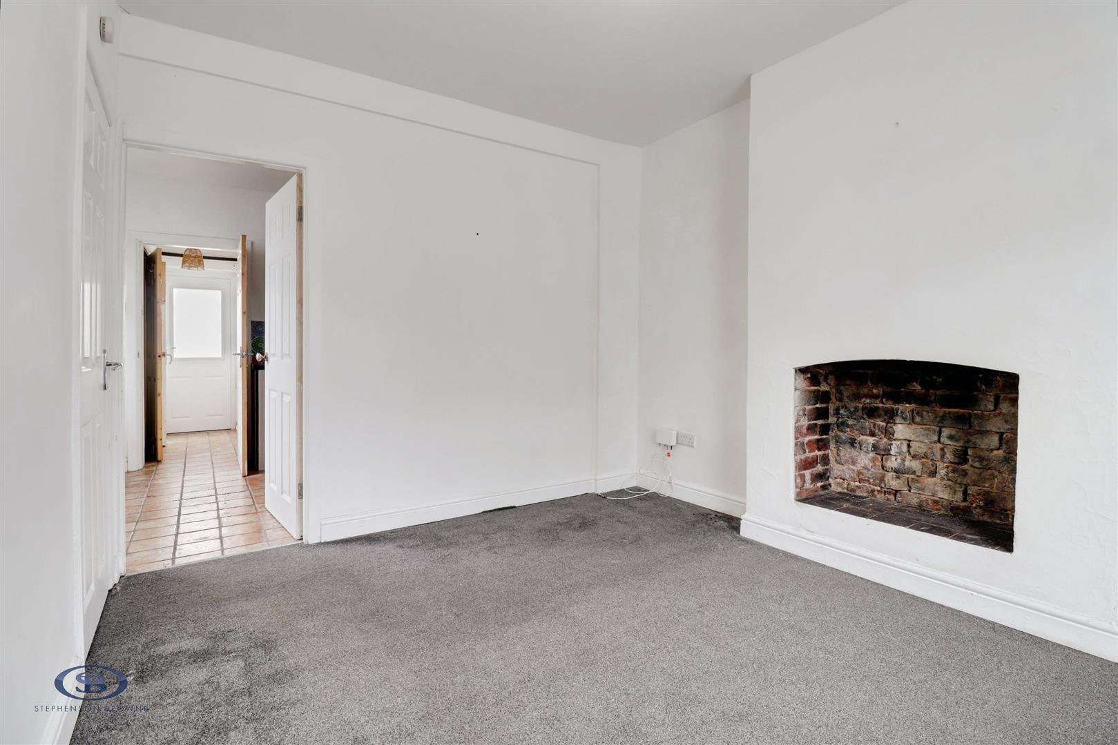 2 bedroom house for sale, Station Road, Stoke-On-Trent, ST7, photo 3
