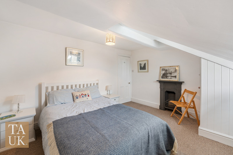 4 bedroom for sale, Plas Coch Terrace, Beaumaris, LL58, photo 14 of 20