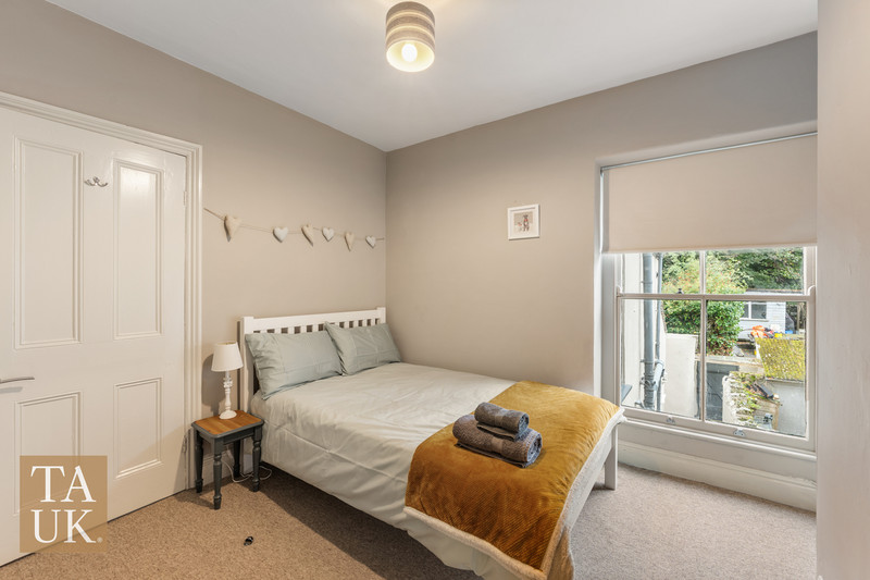 4 bedroom for sale, Plas Coch Terrace, Beaumaris, LL58, photo 9 of 20
