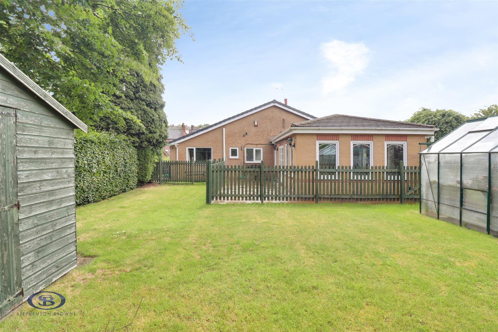 3 bedroom house for sale, Stonebank Road, Stoke-On-Trent, ST7, photo 2