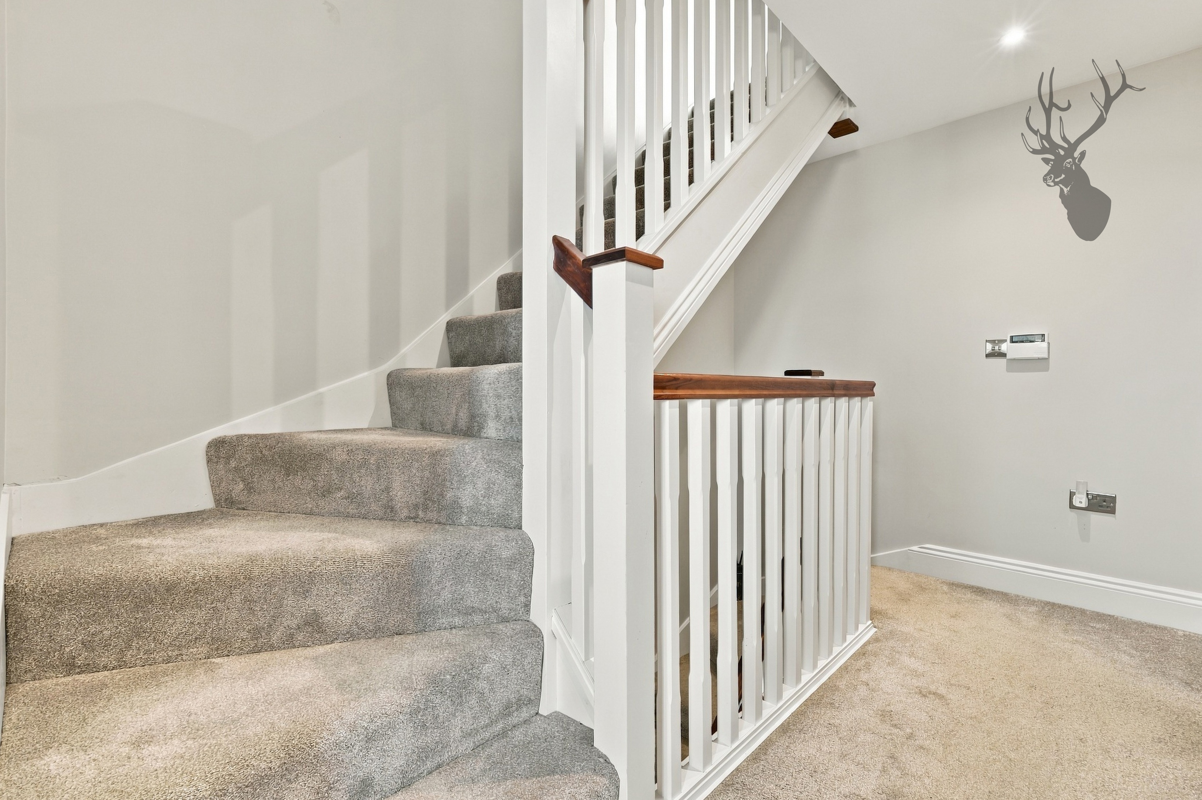 3 bedroom semi detached house for sale, Abbotts Way Oak Hill Road, Romford, RM4, photo 18 of 20