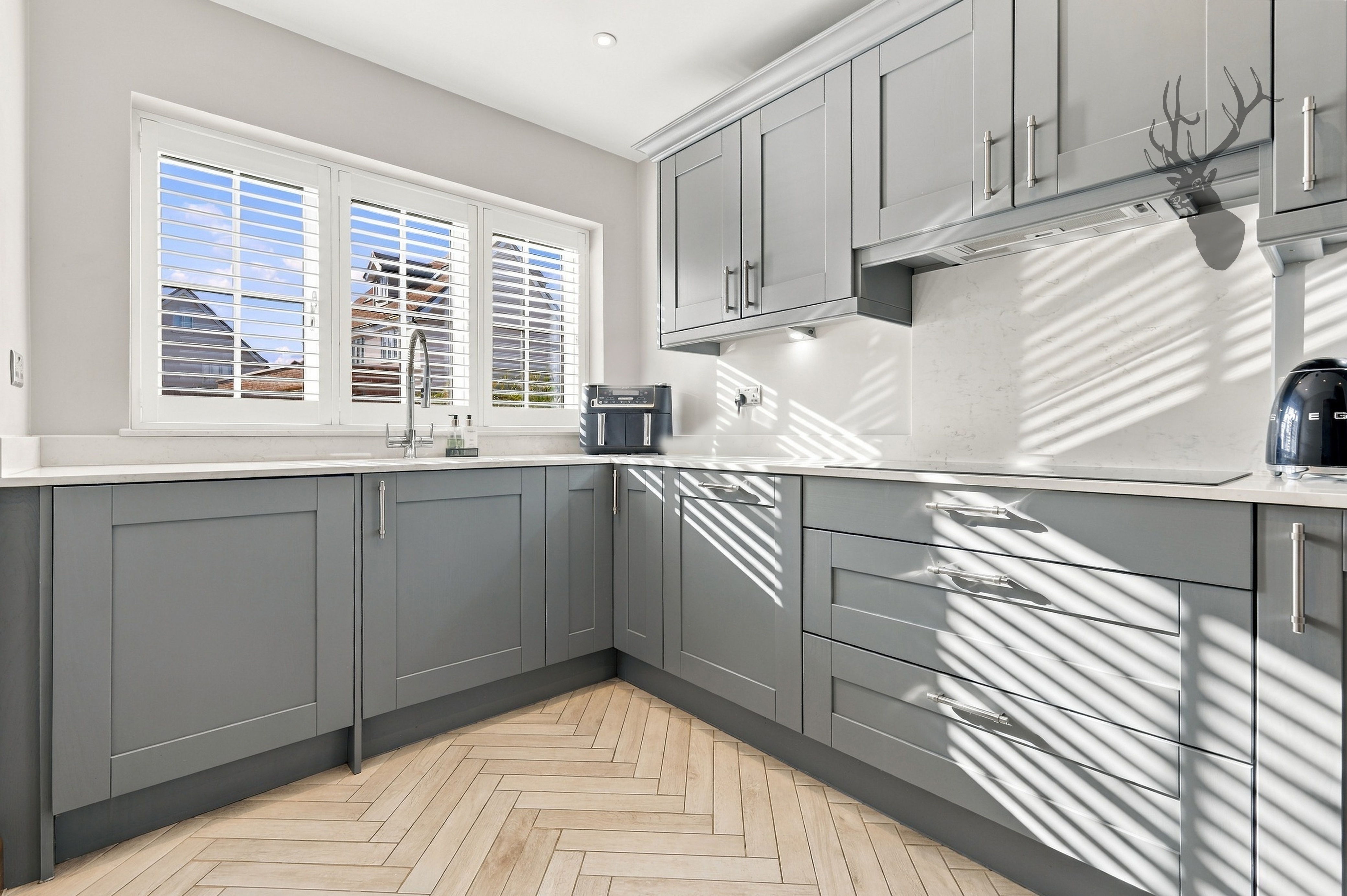 3 bedroom semi detached house for sale, Abbotts Way Oak Hill Road, Romford, RM4, photo 8 of 20