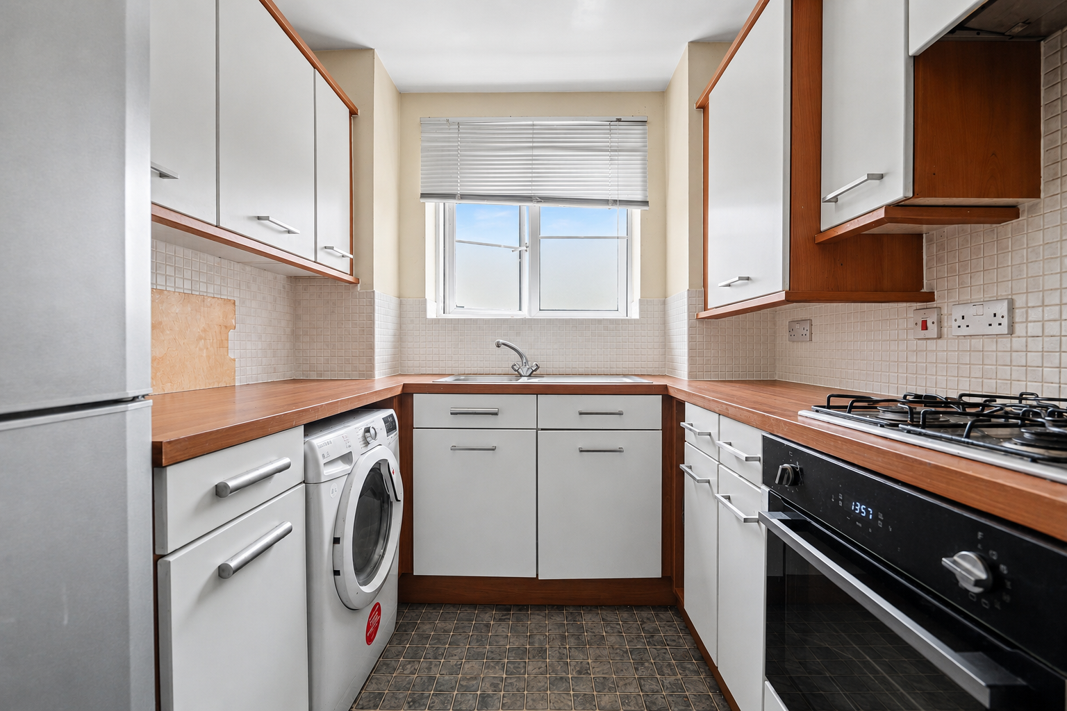 2 bedroom flat for sale, Bewick Croft, Coventry, CV2