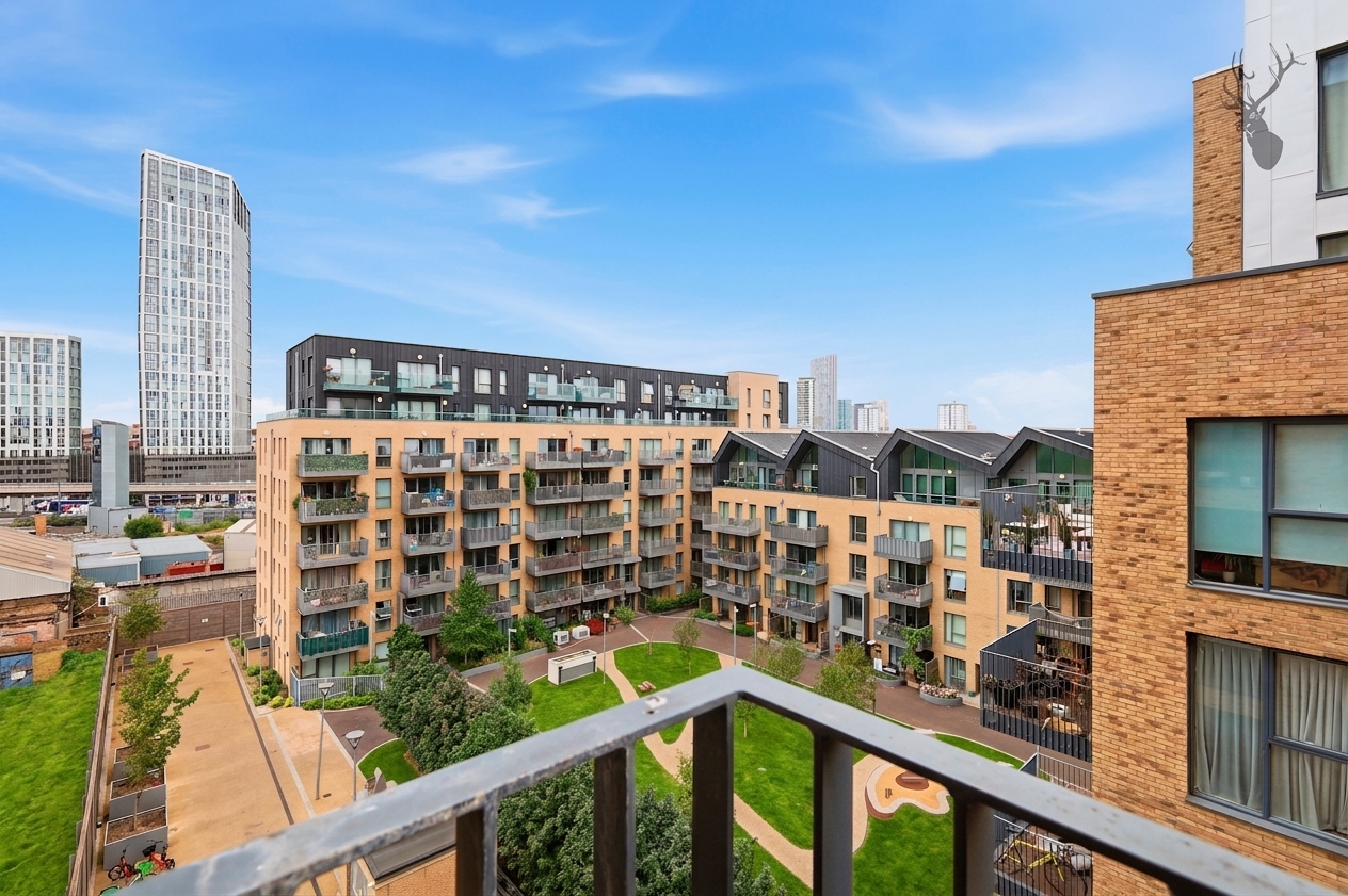 1 bedroom apartment for sale, Gunnel Court, London, E3, photo 8 of 10