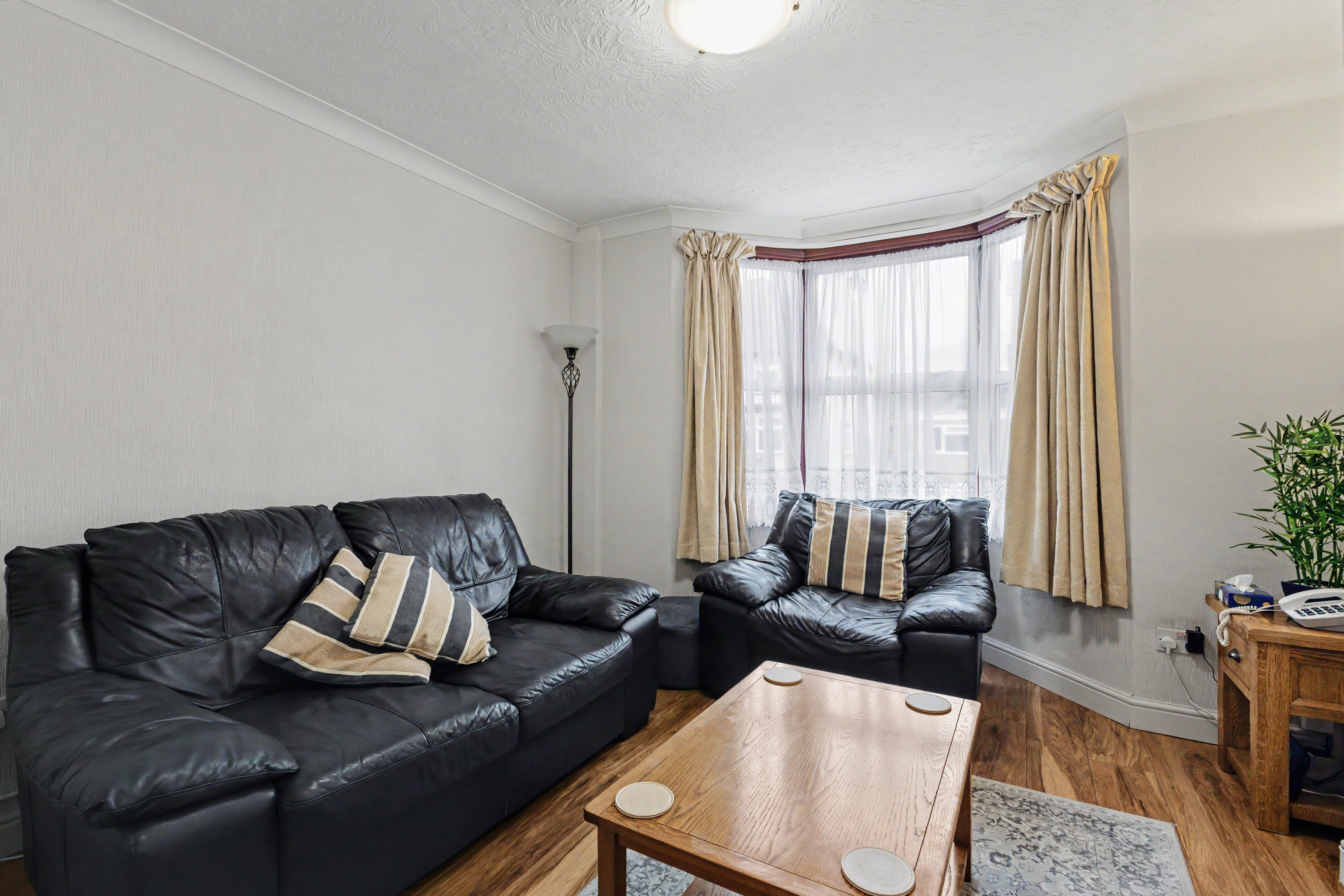 2 bedroom terraced house for sale, Elm Road, Evesham, WR11