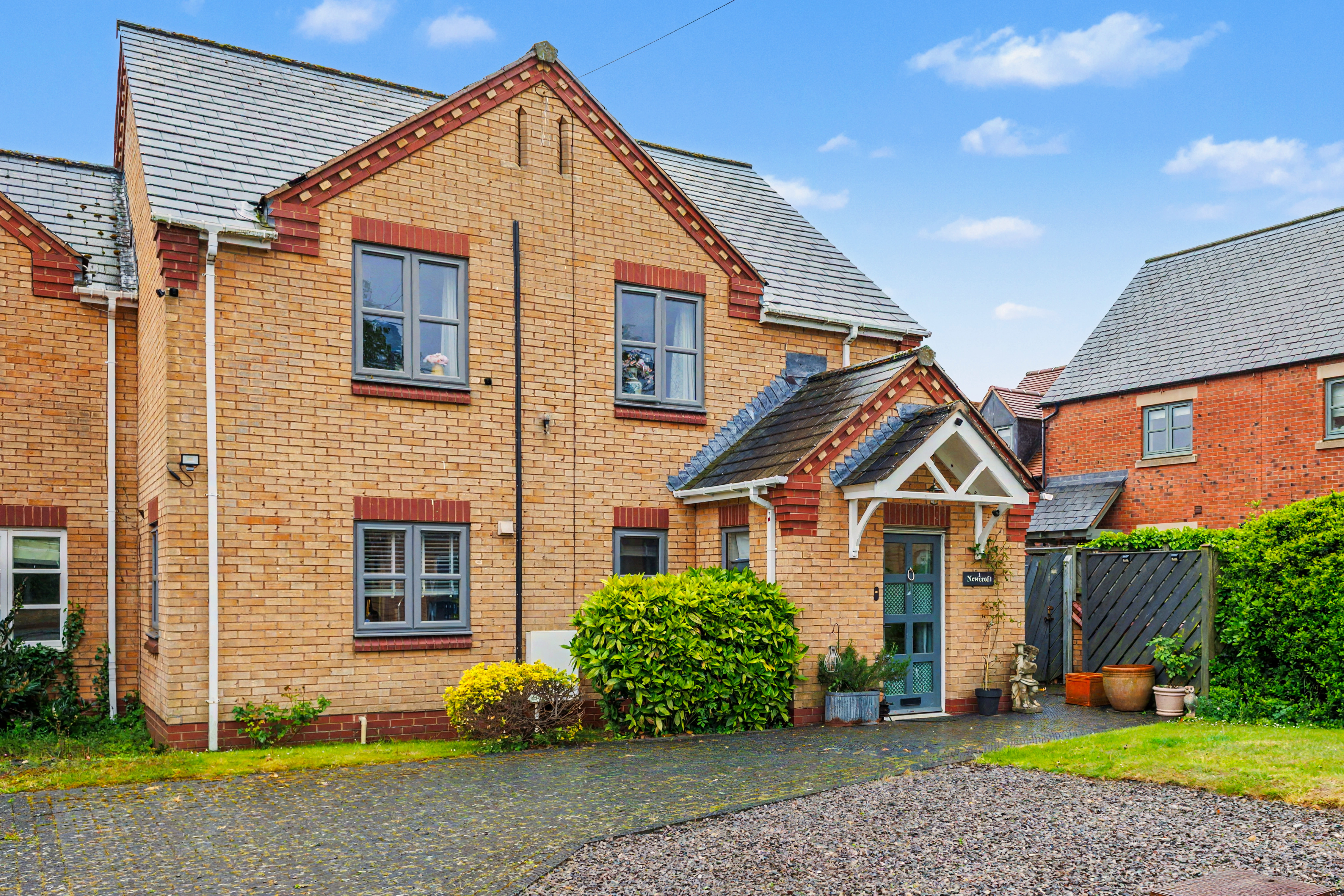 3 bedroom semi detached house for sale, Newcroft Todenham Road, Moreton-In-Marsh, GL56