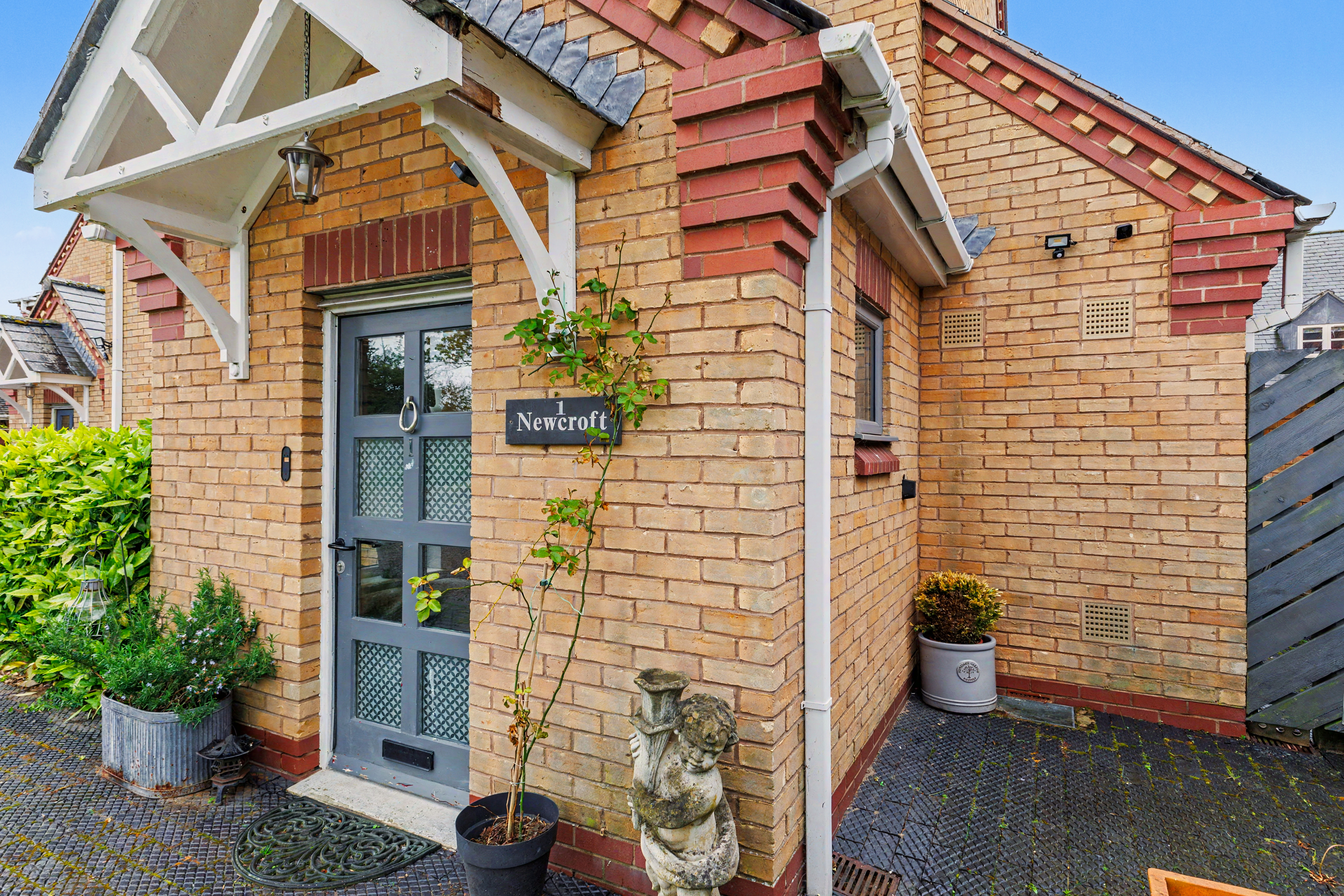 3 bedroom semi detached house for sale, Newcroft Todenham Road, Moreton-In-Marsh, GL56
