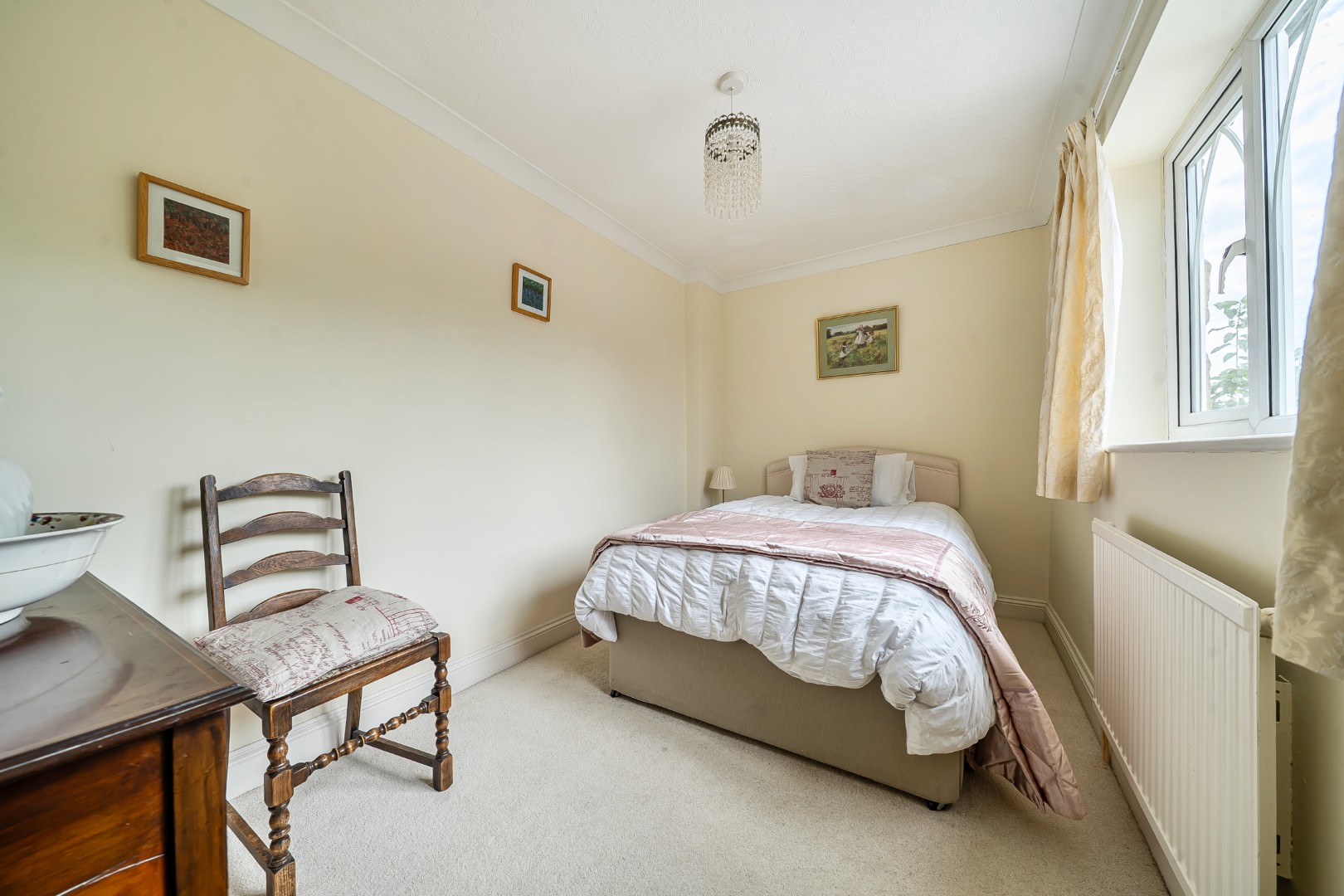 4 bedroom detached house for sale, The Field, Kettering, NN14