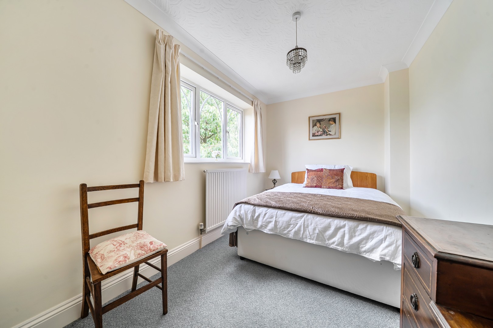 4 bedroom detached house for sale, The Field, Kettering, NN14