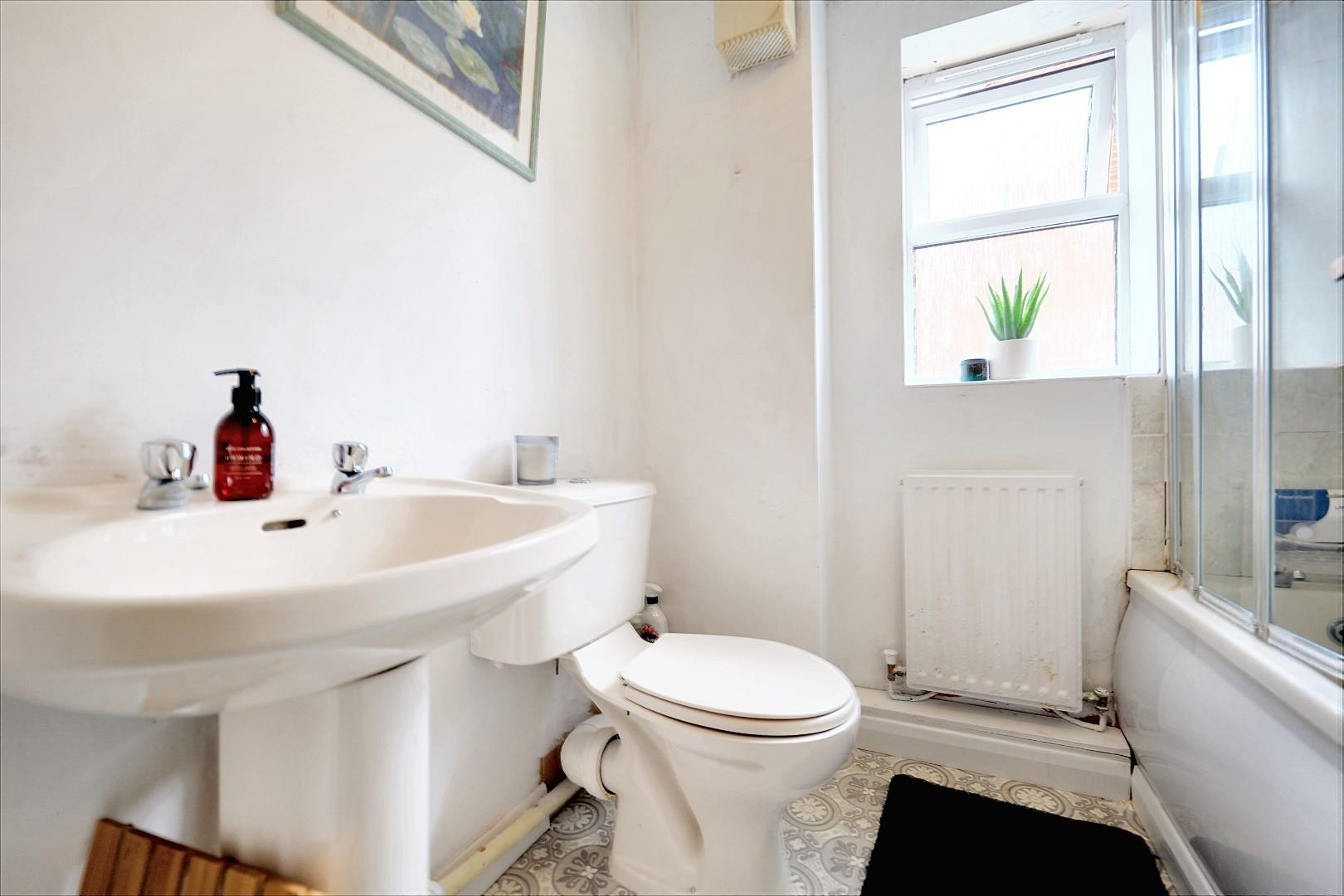 3 bedroom semi detached house for sale, Fow Oak, Coventry, CV4, photo 10 of 11