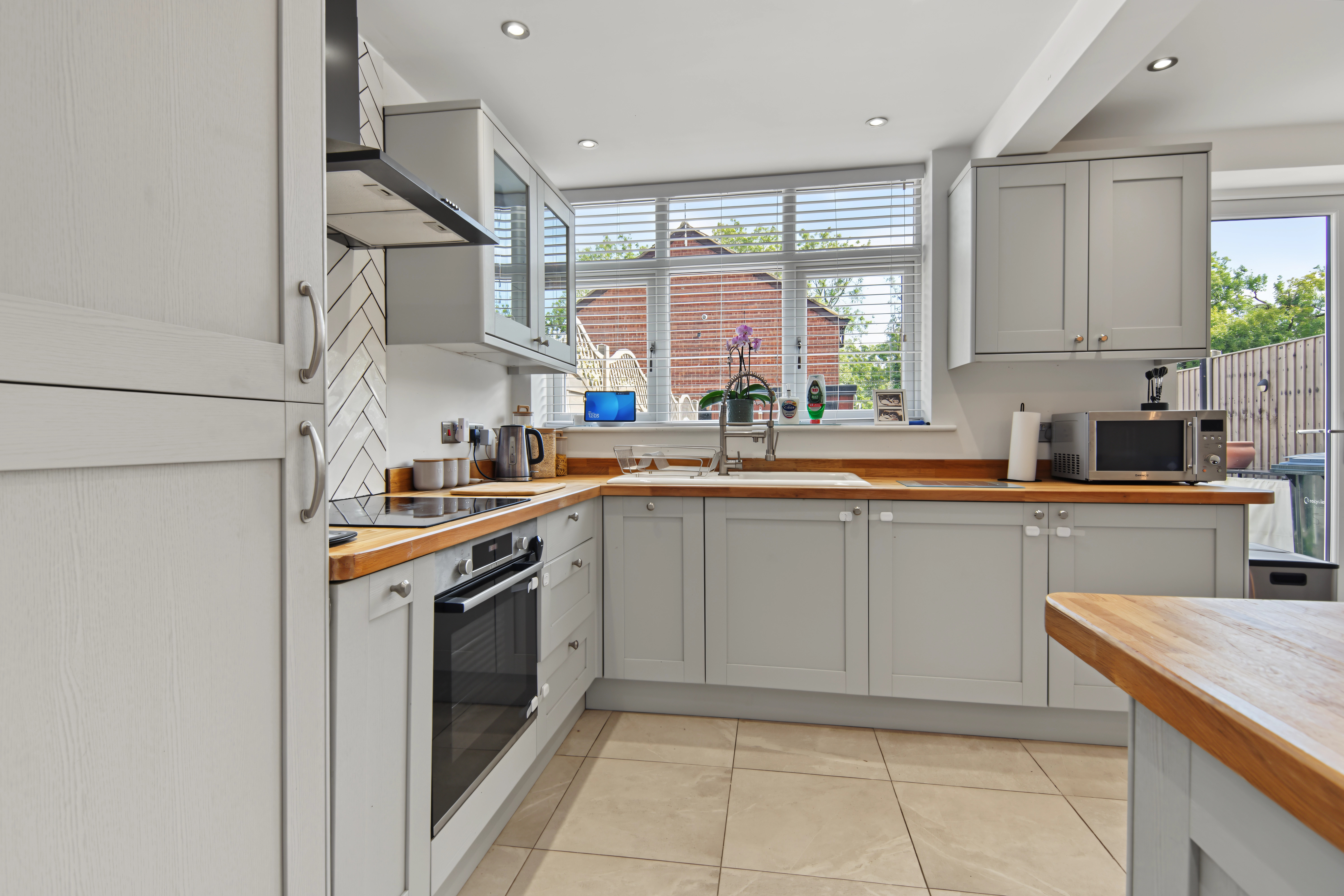 3 bedroom mid-terraced house for sale, Sutherland Avenue, Coventry, CV5, photo 7 of 20