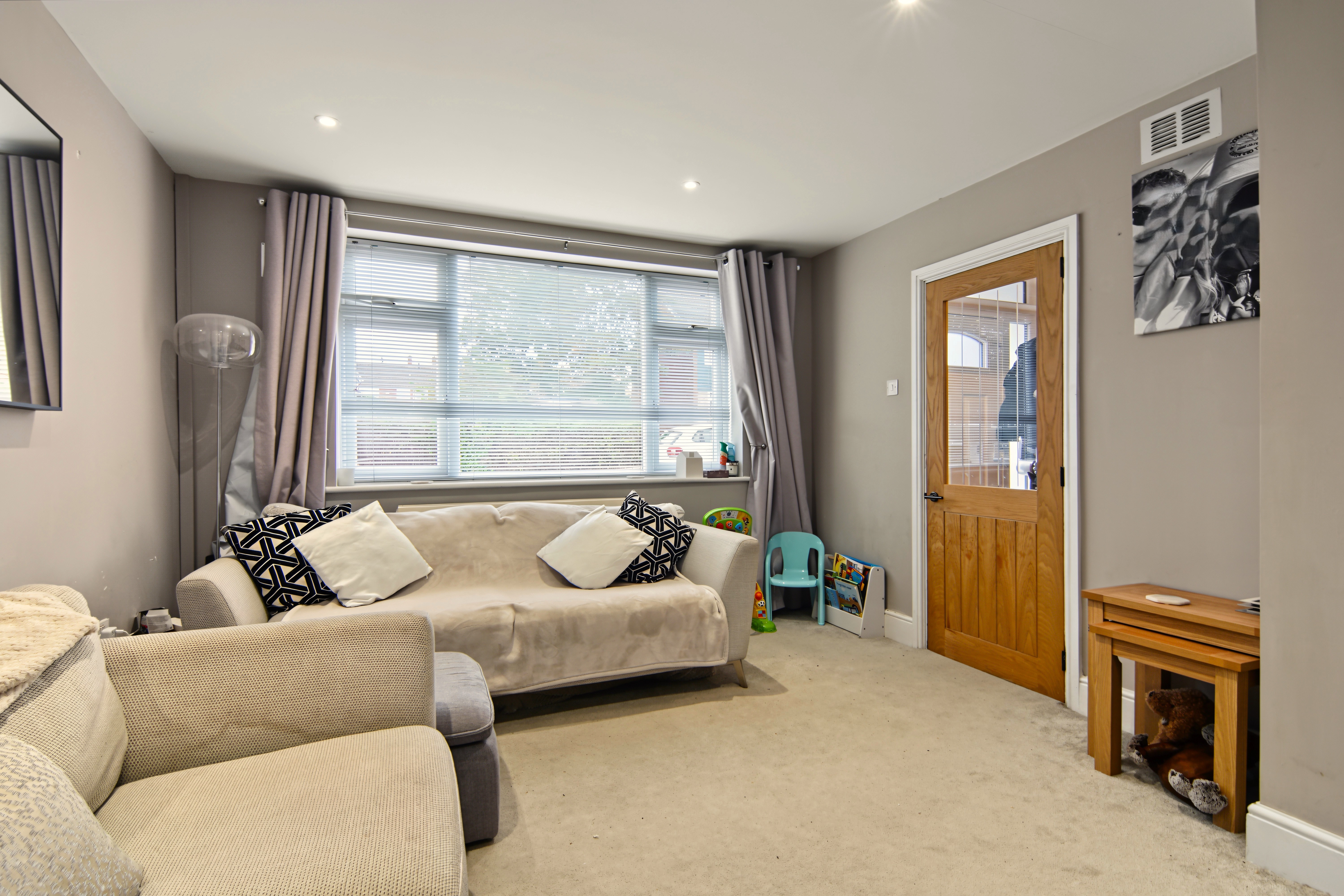 3 bedroom mid-terraced house for sale, Sutherland Avenue, Coventry, CV5, photo 10 of 20
