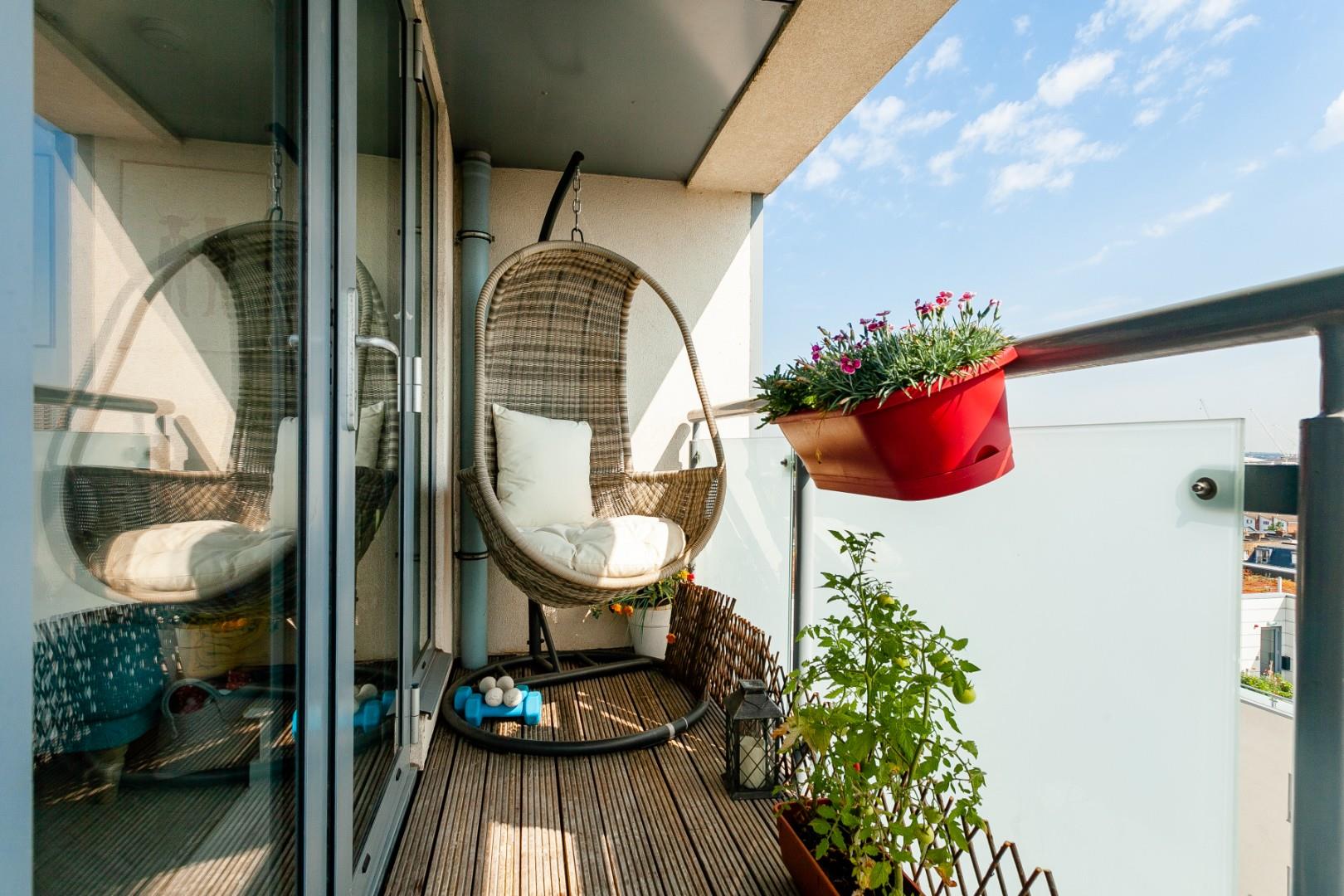 2 bedroom apartment for sale, William Beveridge House, London, E3, photo 6 of 13