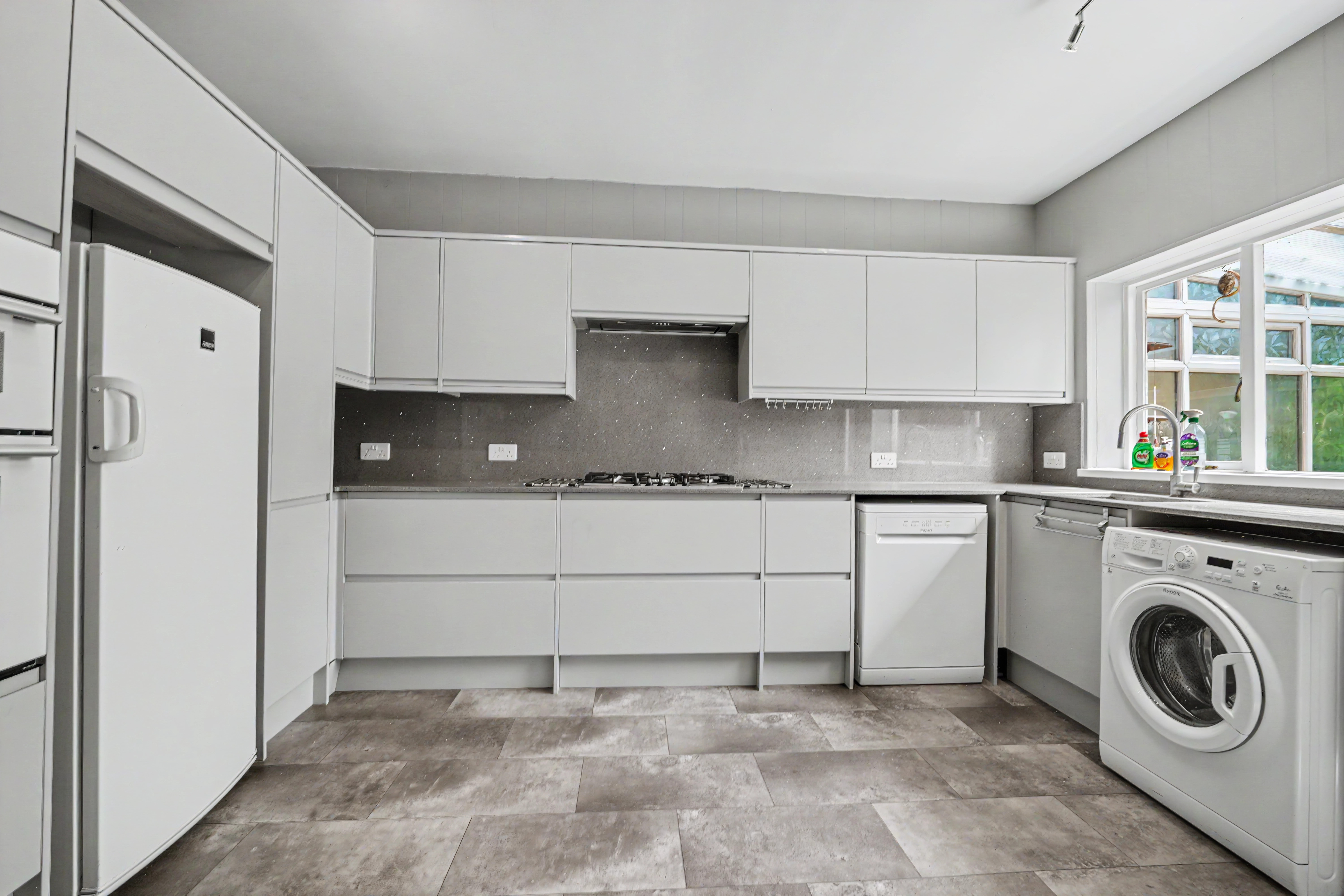 5 bedroom detached house for sale, The Morwoods, Leicester, LE2
